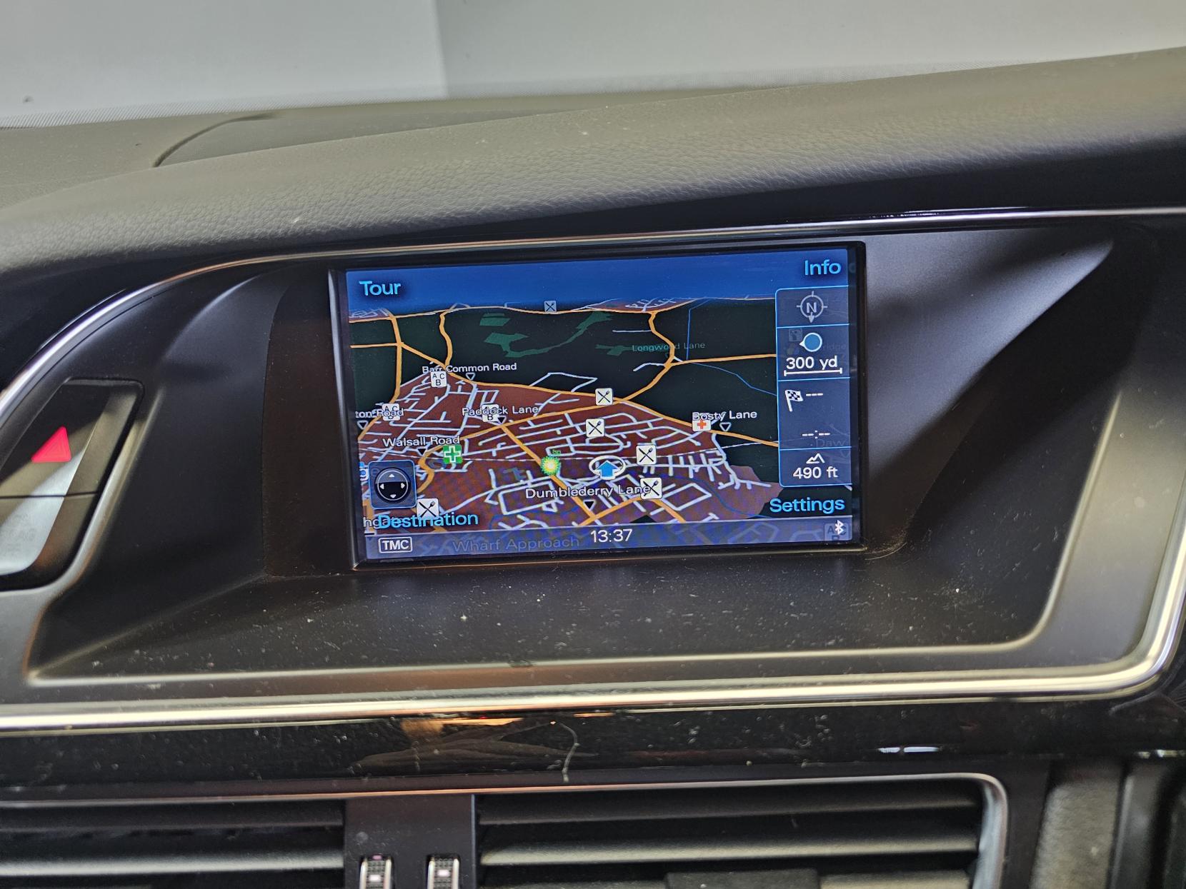 Audi A4 Avant 2.0 TDI Black Edition Estate 5dr Diesel Manual quattro Euro 5 (s/s) (177 ps)