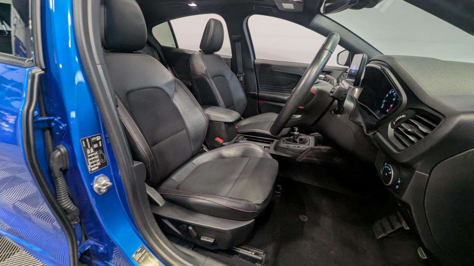 Ford Focus 1.0T EcoBoost ST-Line X Hatchback 5dr Petrol Manual Euro 6 (s/s) (125 ps)