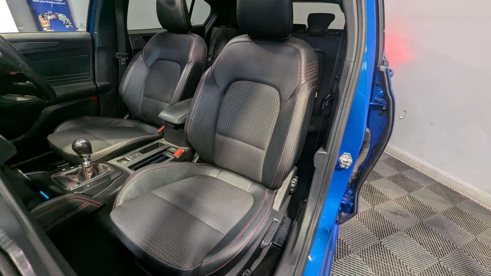 Ford Focus 1.0T EcoBoost ST-Line X Hatchback 5dr Petrol Manual Euro 6 (s/s) (125 ps)