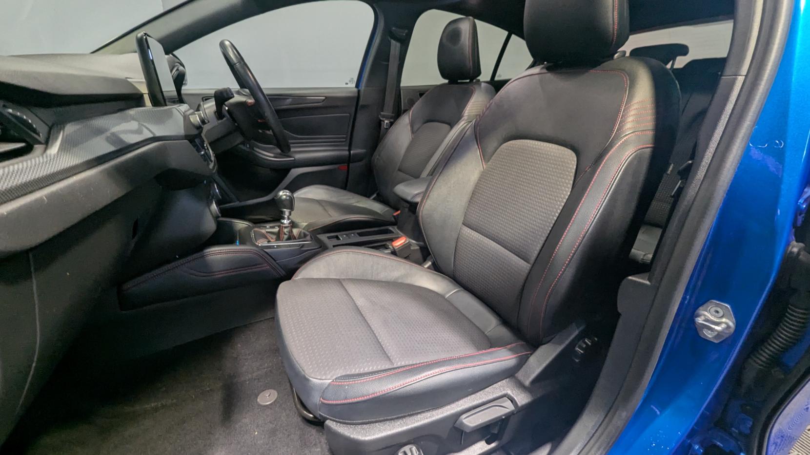Ford Focus 1.0T EcoBoost ST-Line X Hatchback 5dr Petrol Manual Euro 6 (s/s) (125 ps)