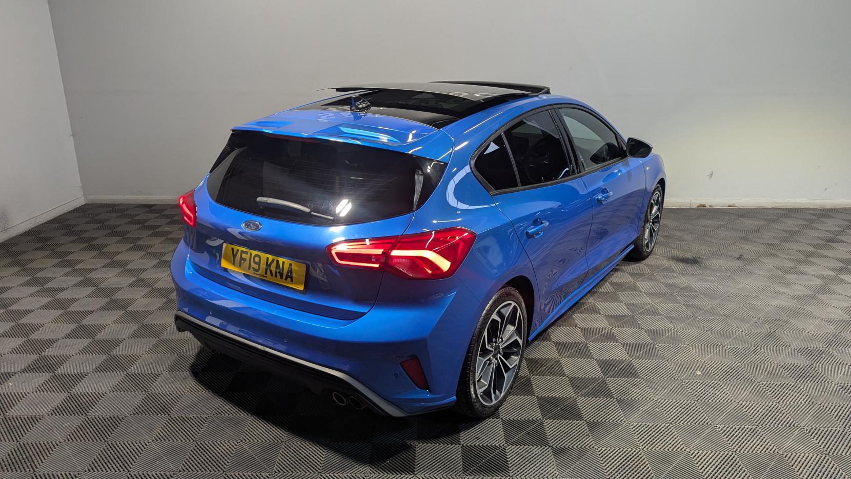 Ford Focus 1.0T EcoBoost ST-Line X Hatchback 5dr Petrol Manual Euro 6 (s/s) (125 ps)