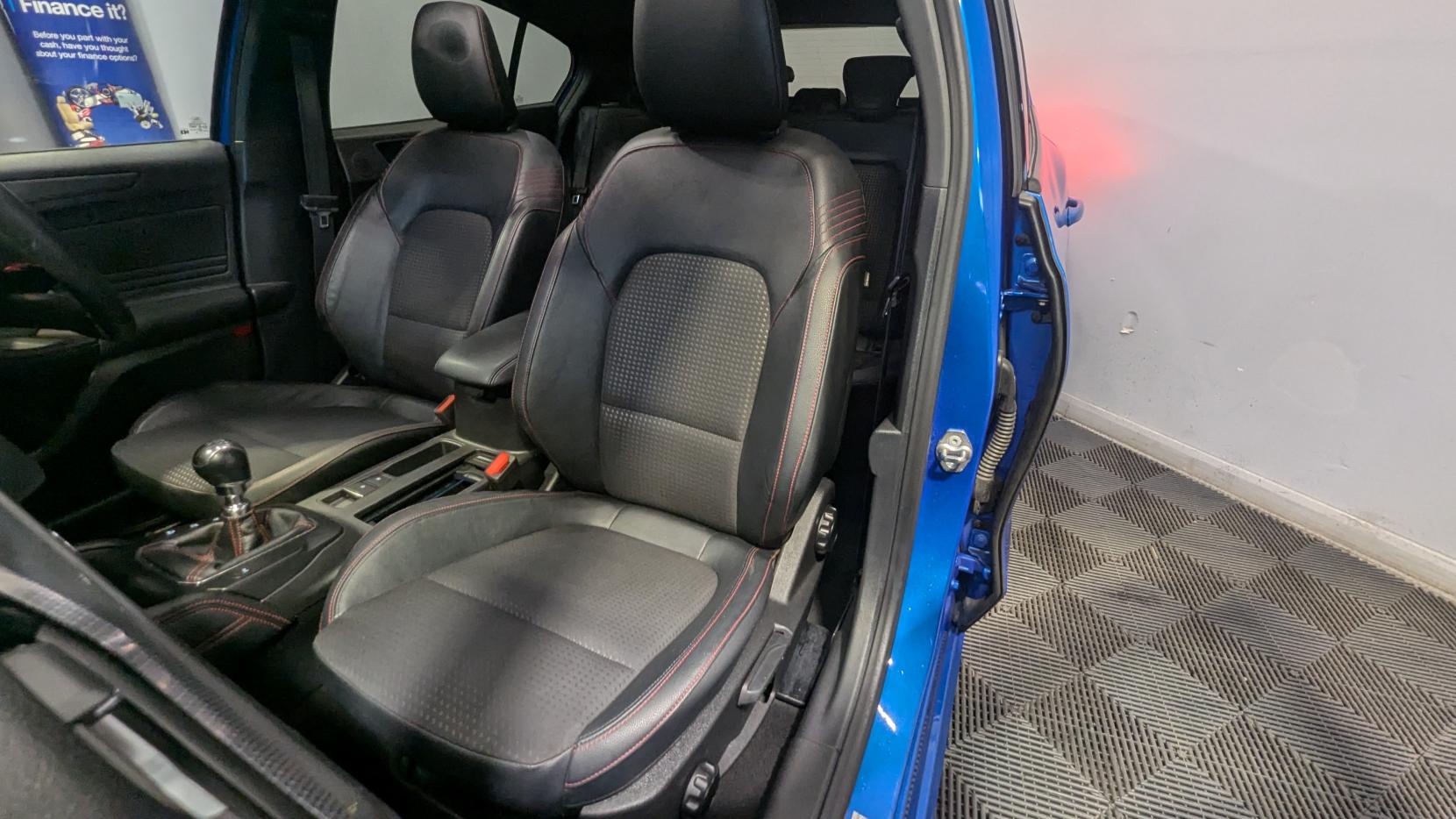 Ford Focus 1.0T EcoBoost ST-Line X Hatchback 5dr Petrol Manual Euro 6 (s/s) (125 ps)