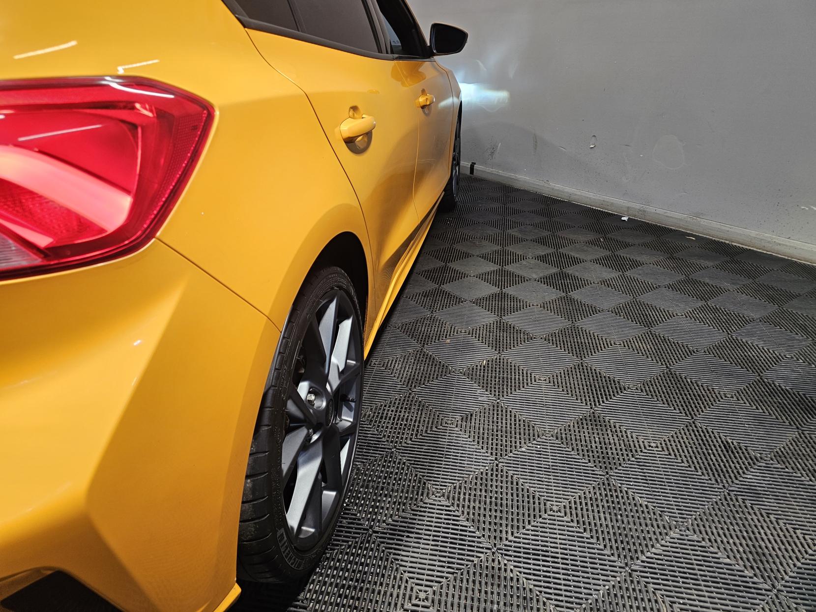 Ford Focus 2.3T EcoBoost ST Hatchback 5dr Petrol Manual Euro 6 (s/s) (280 ps)