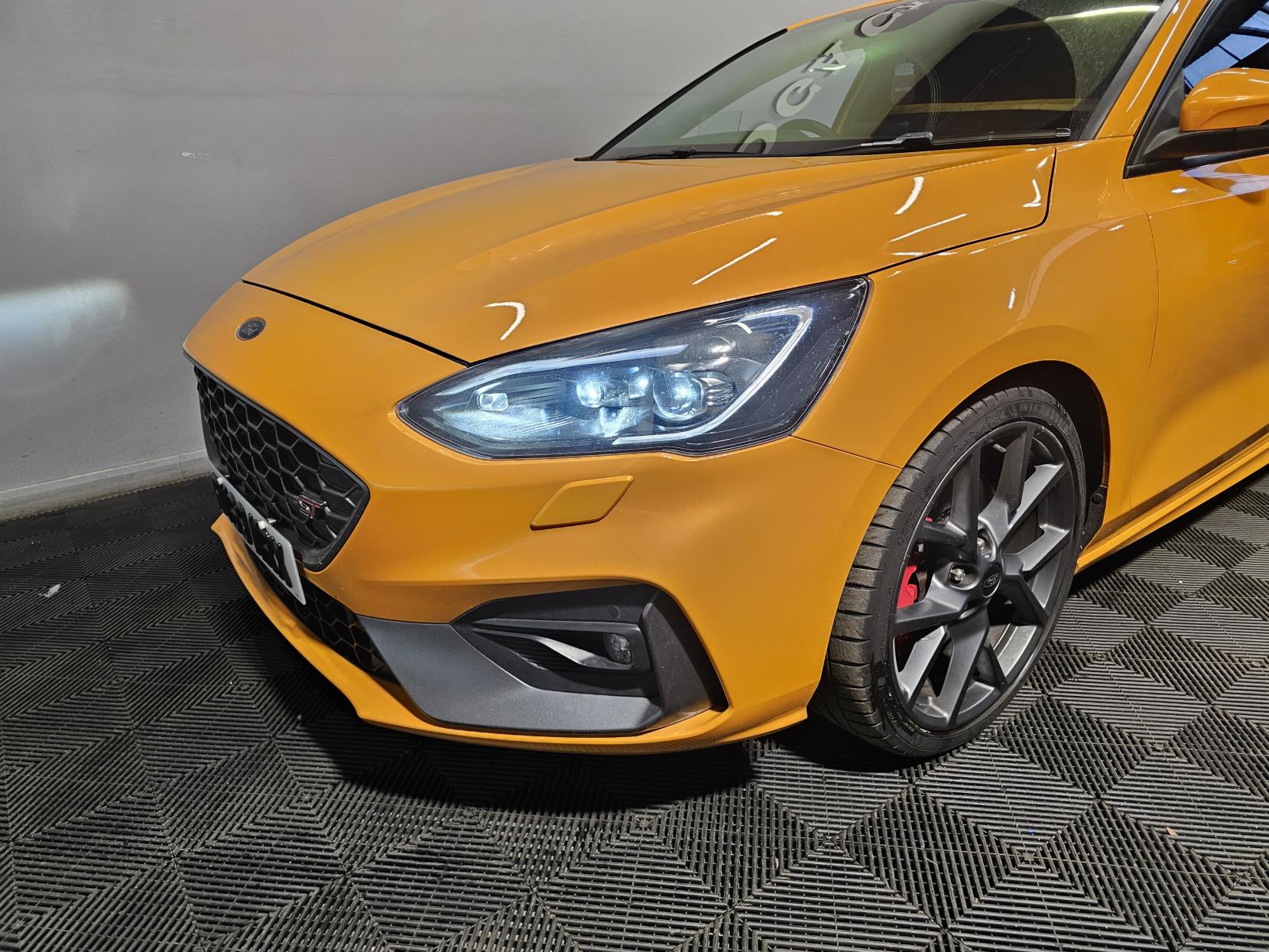 Ford Focus 2.3T EcoBoost ST Hatchback 5dr Petrol Manual Euro 6 (s/s) (280 ps)