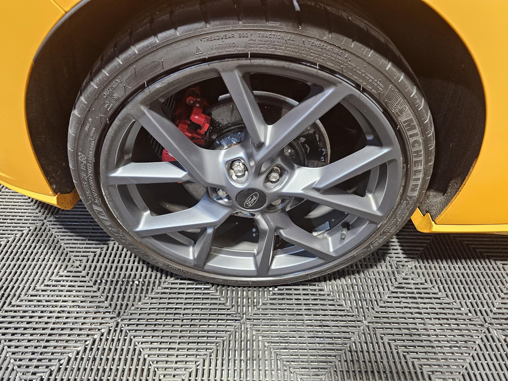 Ford Focus 2.3T EcoBoost ST Hatchback 5dr Petrol Manual Euro 6 (s/s) (280 ps)