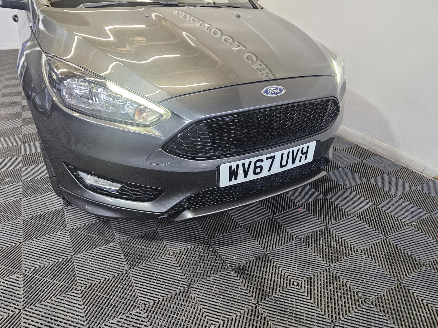 Ford Focus 1.5 TDCi EcoBoost ST-Line Estate 5dr Diesel Manual Euro 6 (s/s) (120 ps)
