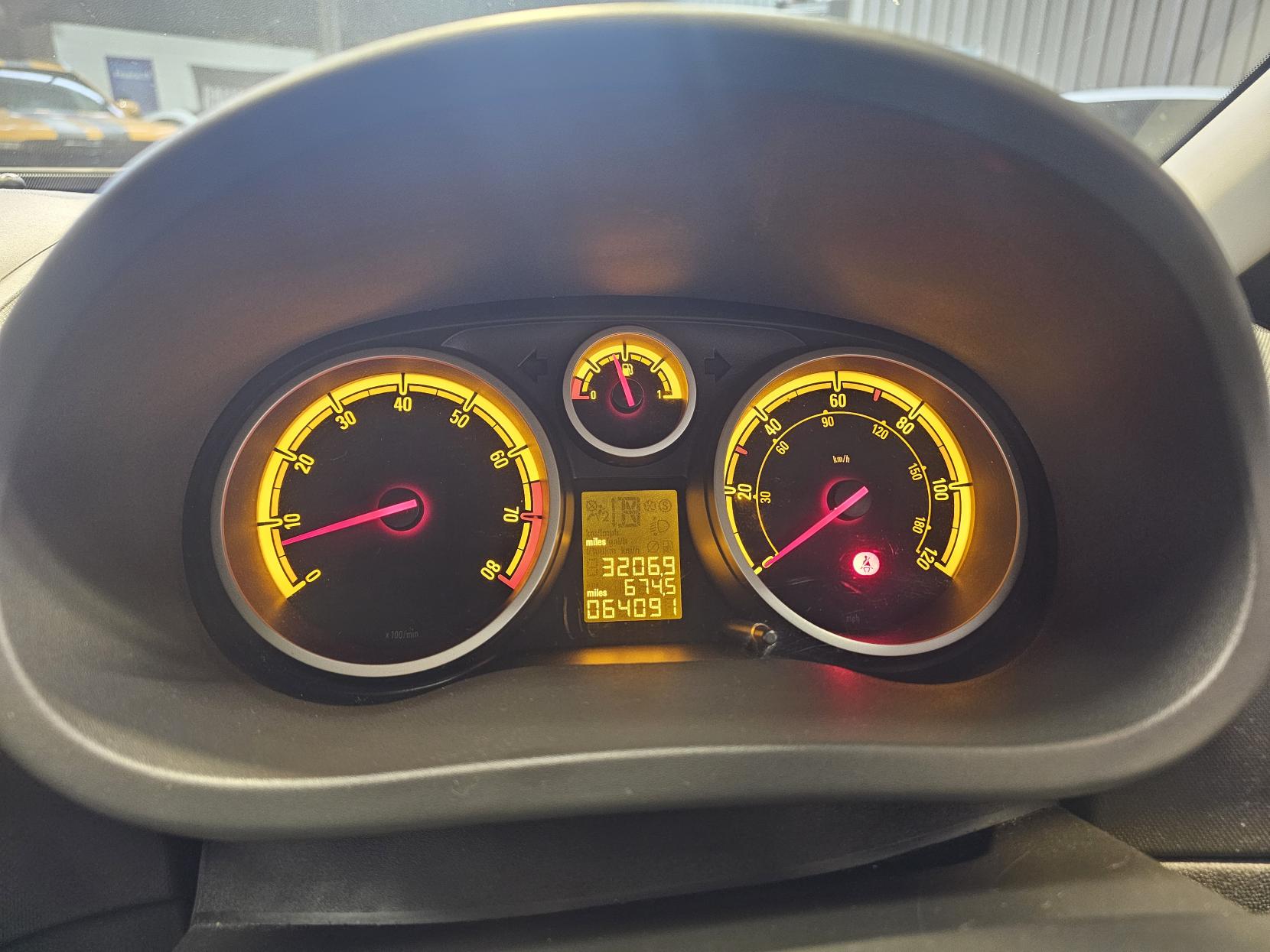 Vauxhall Corsa 1.2 16V Limited Edition Hatchback 3dr Petrol Manual Euro 5 (85 ps)