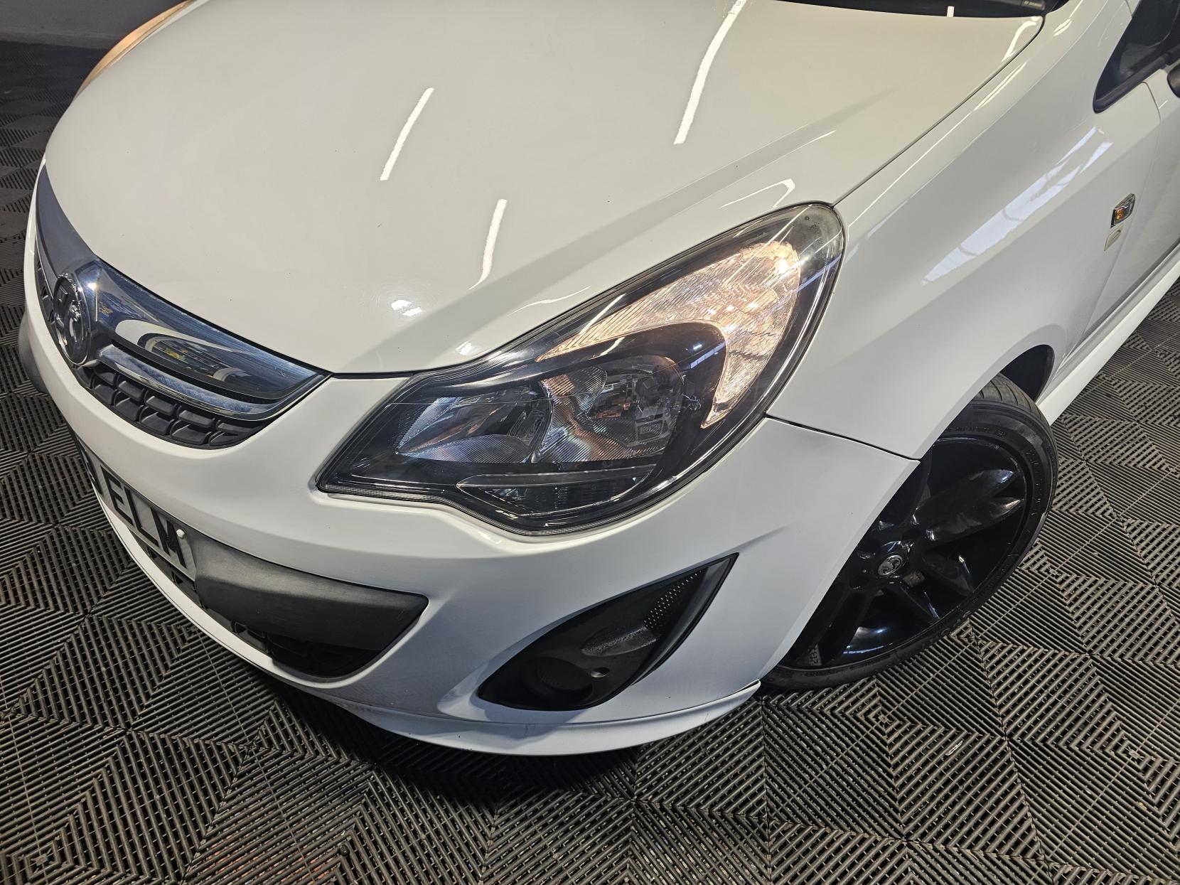 Vauxhall Corsa 1.2 16V Limited Edition Hatchback 3dr Petrol Manual Euro 5 (85 ps)