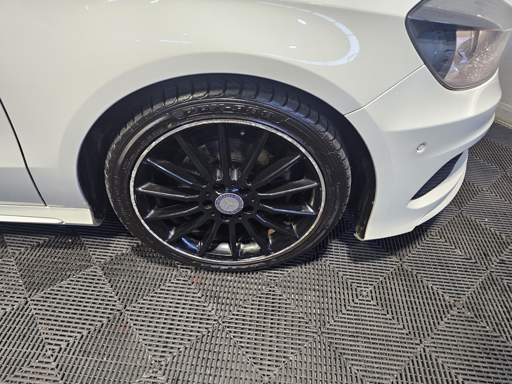 Mercedes-Benz A Class 1.6 A200 AMG Sport Hatchback 5dr Petrol 7G-DCT Euro 6 (s/s) (156 ps)