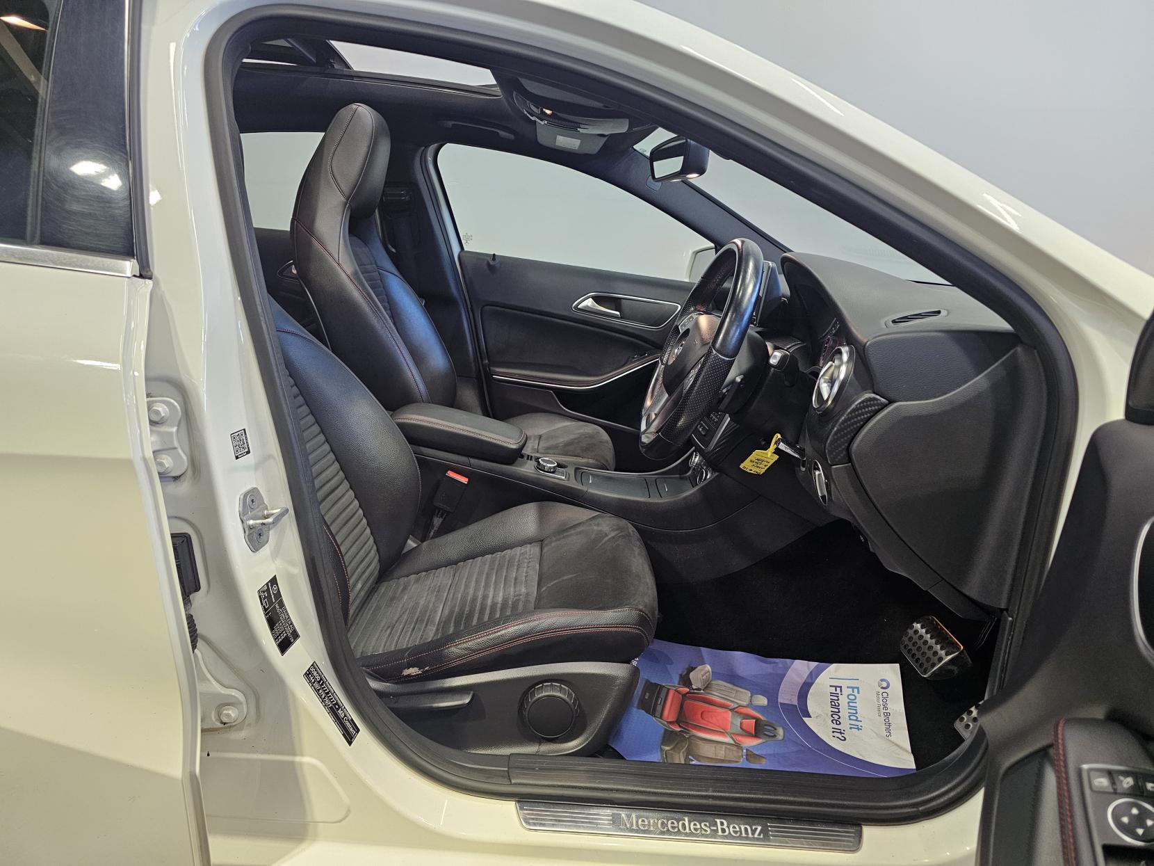 Mercedes-Benz A Class 1.6 A200 AMG Sport Hatchback 5dr Petrol 7G-DCT Euro 6 (s/s) (156 ps)