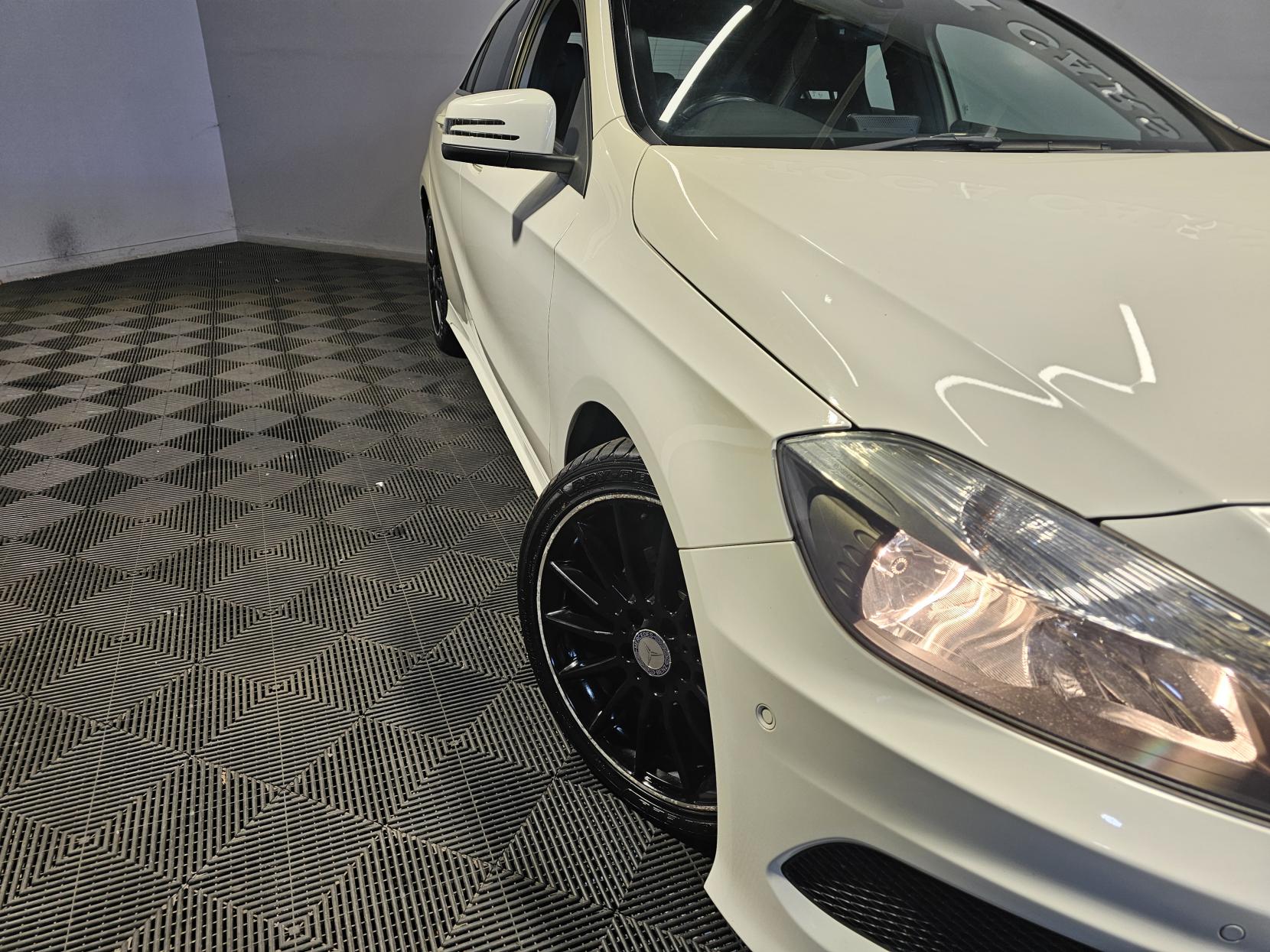 Mercedes-Benz A Class 1.6 A200 AMG Sport Hatchback 5dr Petrol 7G-DCT Euro 6 (s/s) (156 ps)