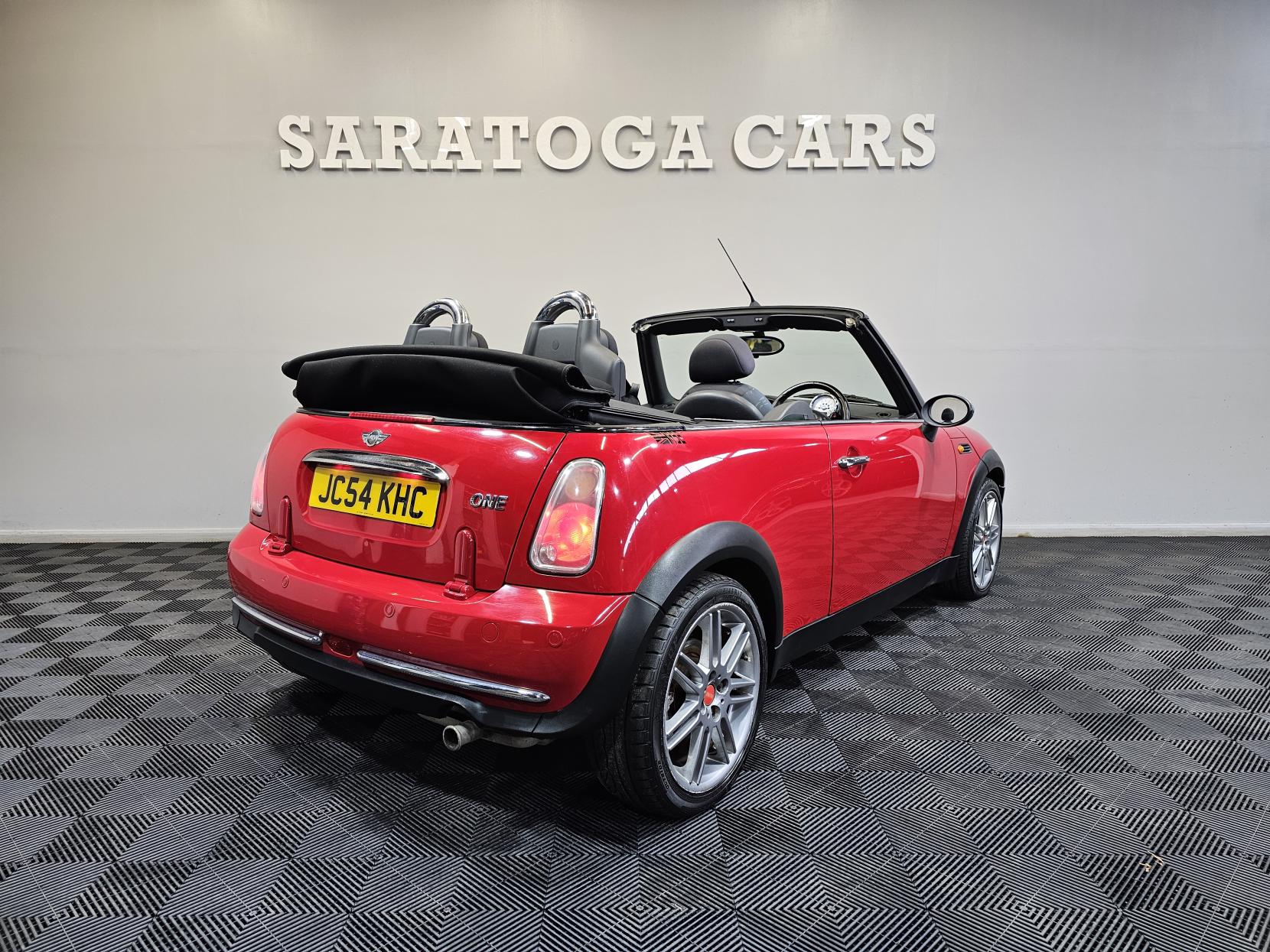 MINI Convertible 1.6 One Convertible 2dr Petrol Manual Euro 3 (90 ps)