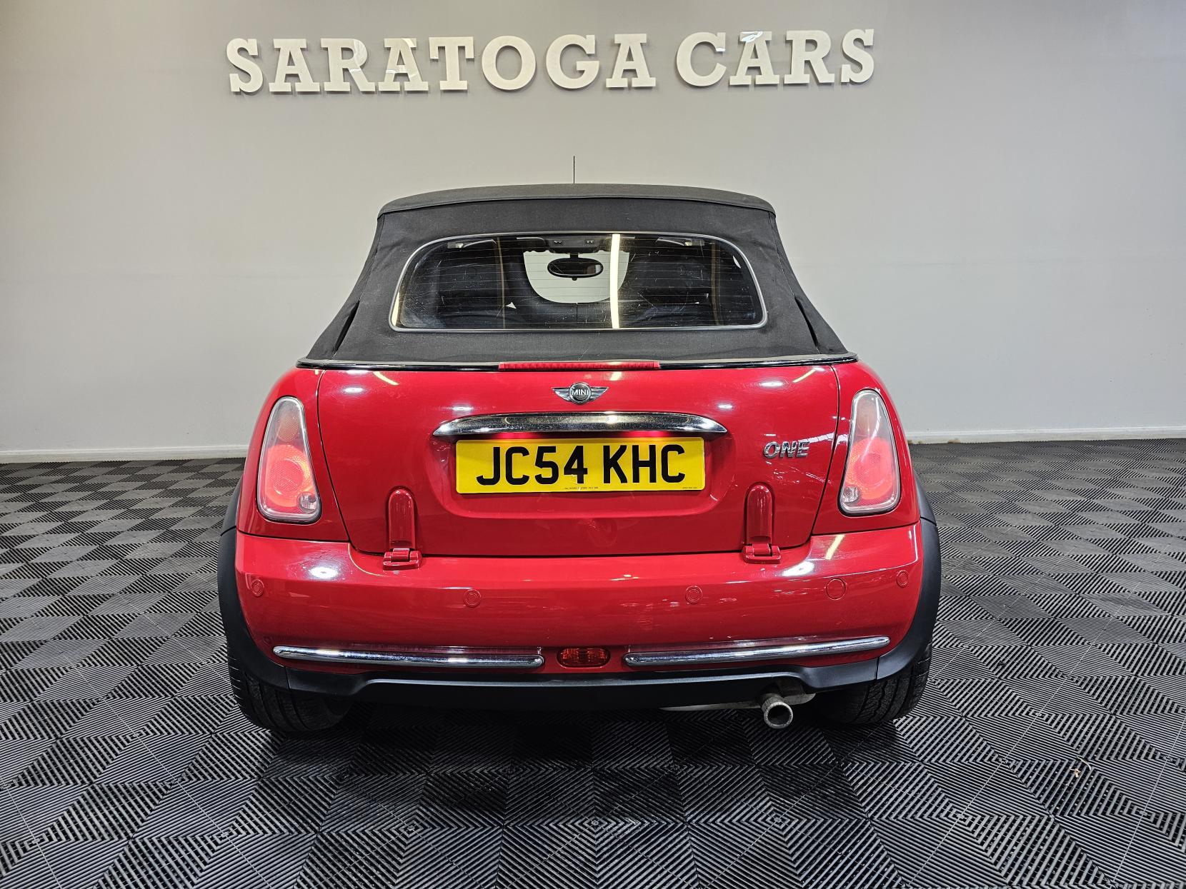 MINI Convertible 1.6 One Convertible 2dr Petrol Manual Euro 3 (90 ps)