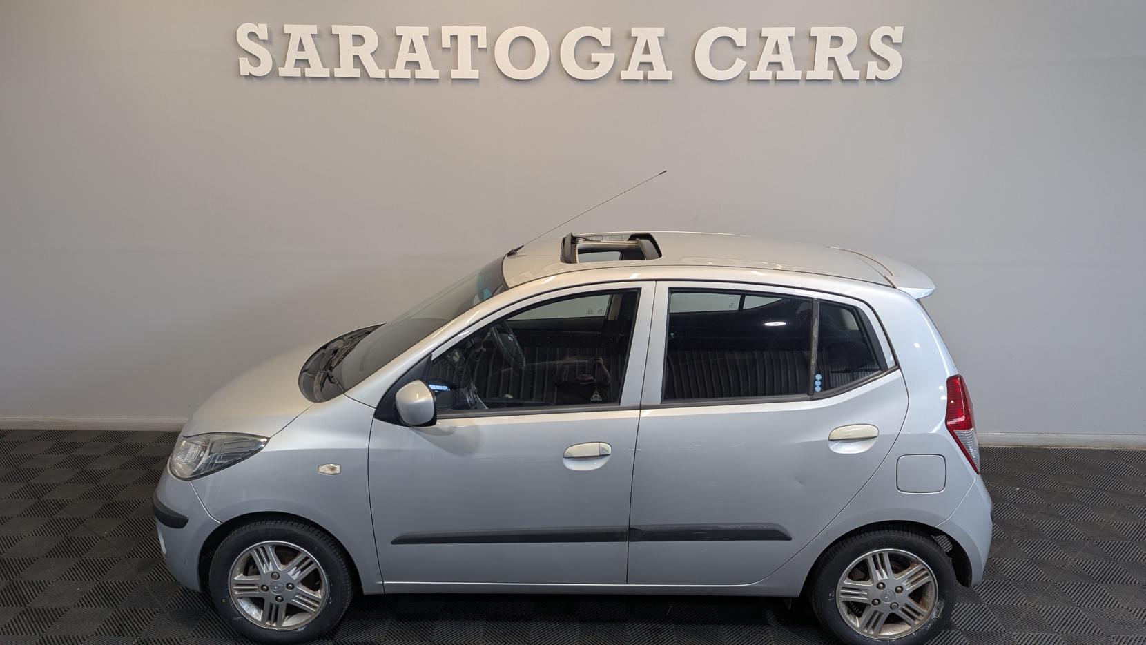Hyundai i10 1.2 Style Hatchback 5dr Petrol Manual Euro 4 (77 bhp)