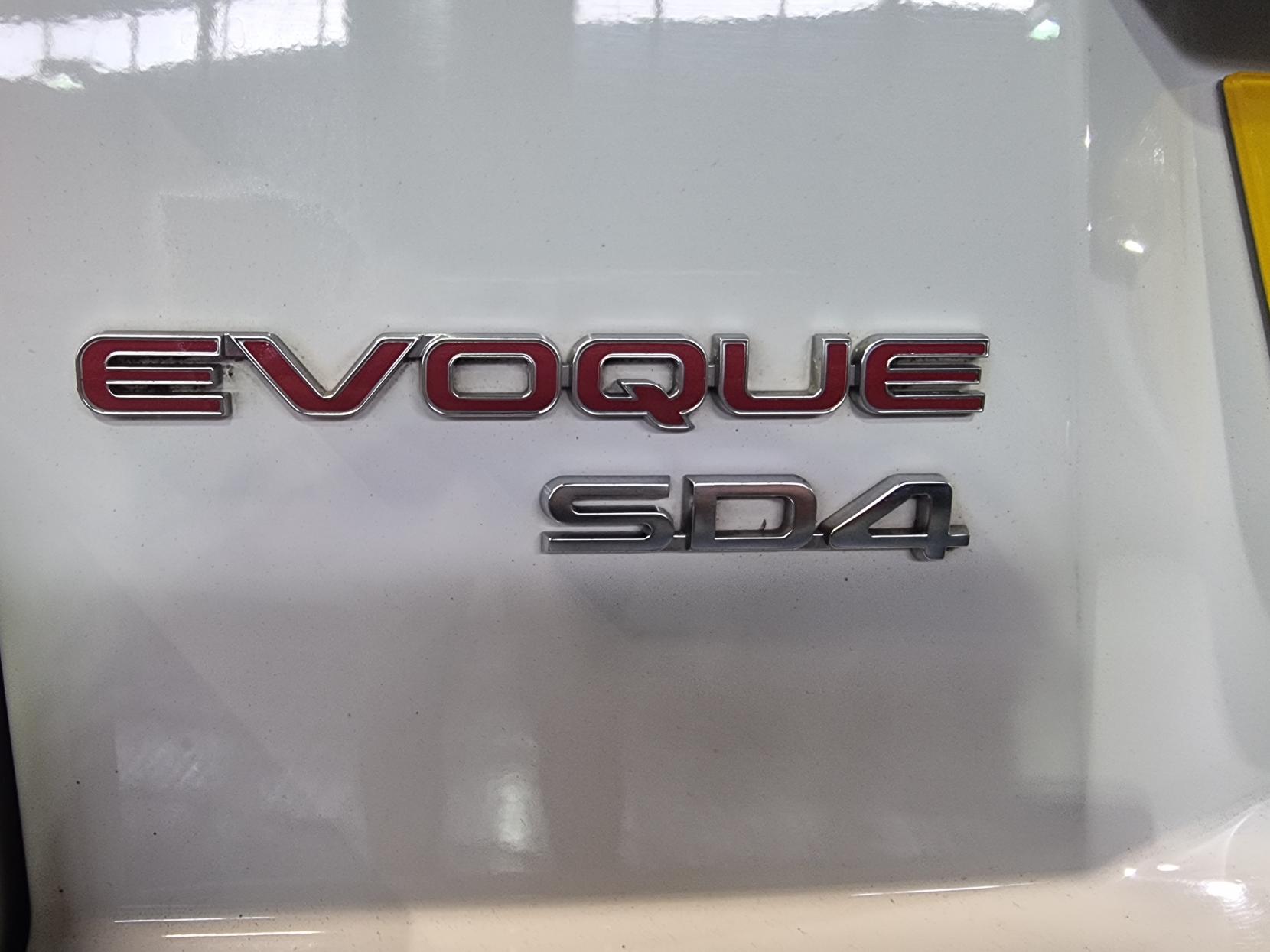 Land Rover Range Rover Evoque 2.2 SD4 Dynamic SUV 5dr Diesel Auto 4WD Euro 5 (190 ps)