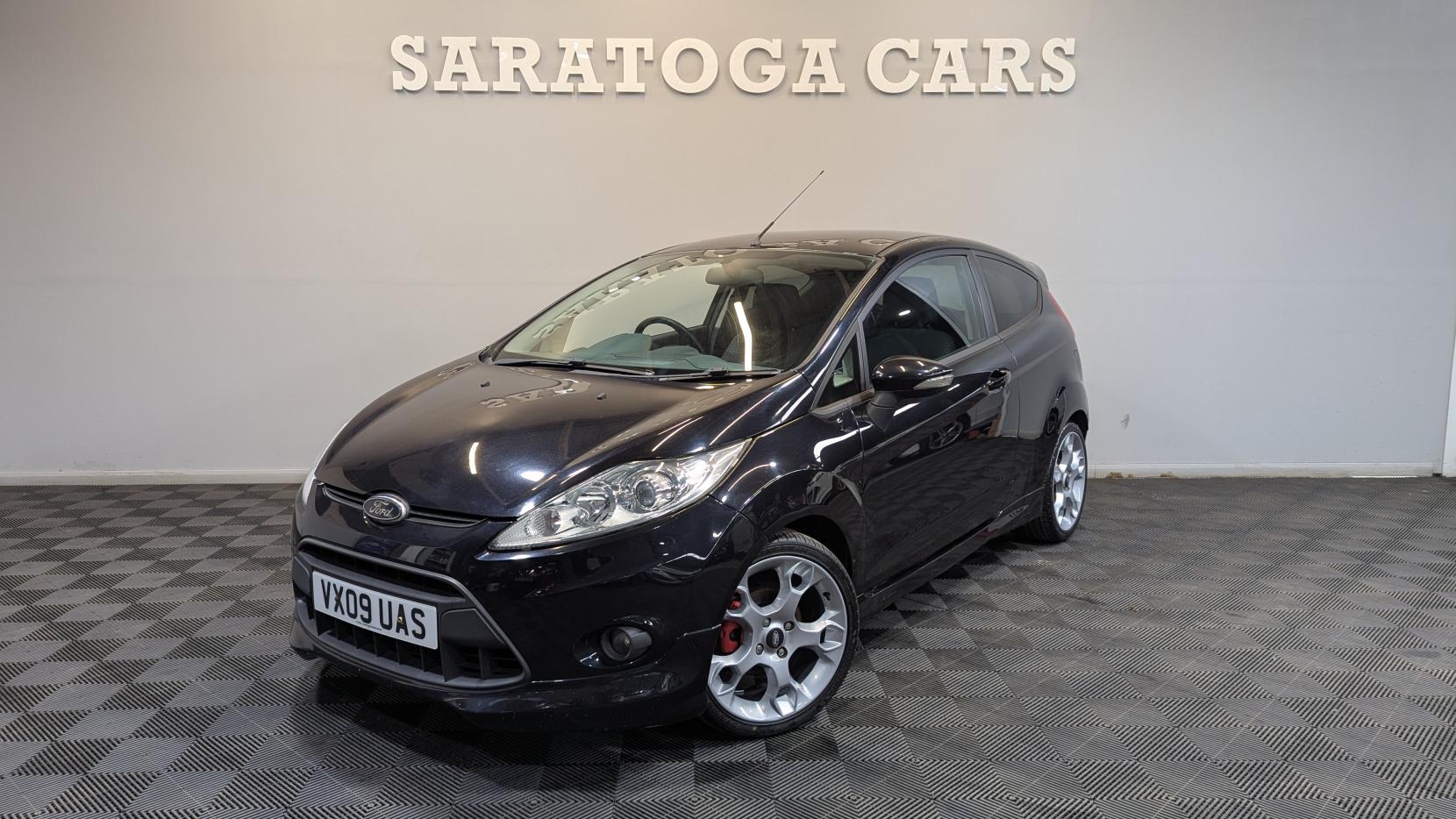 Ford Fiesta 1.6 Zetec S Hatchback 3dr Petrol Manual (139 g/km, 118 bhp)