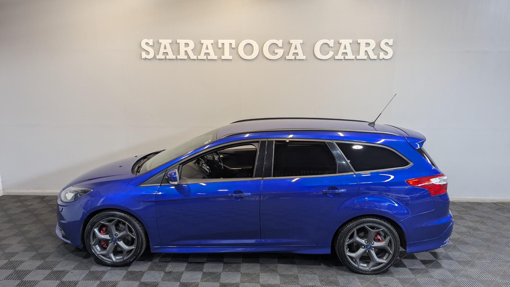 Ford Focus 2.0T EcoBoost ST-3 Estate 5dr Petrol Manual Euro 5 (s/s) (250 ps)