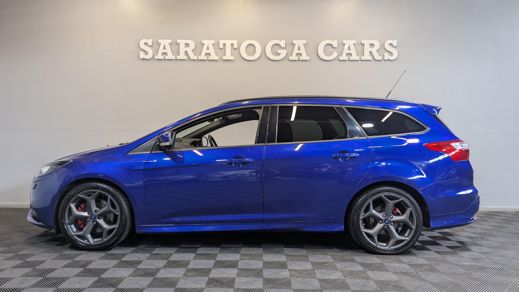 Ford Focus 2.0T EcoBoost ST-3 Estate 5dr Petrol Manual Euro 5 (s/s) (250 ps)