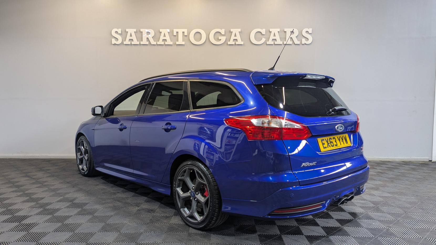 Ford Focus 2.0T EcoBoost ST-3 Estate 5dr Petrol Manual Euro 5 (s/s) (250 ps)