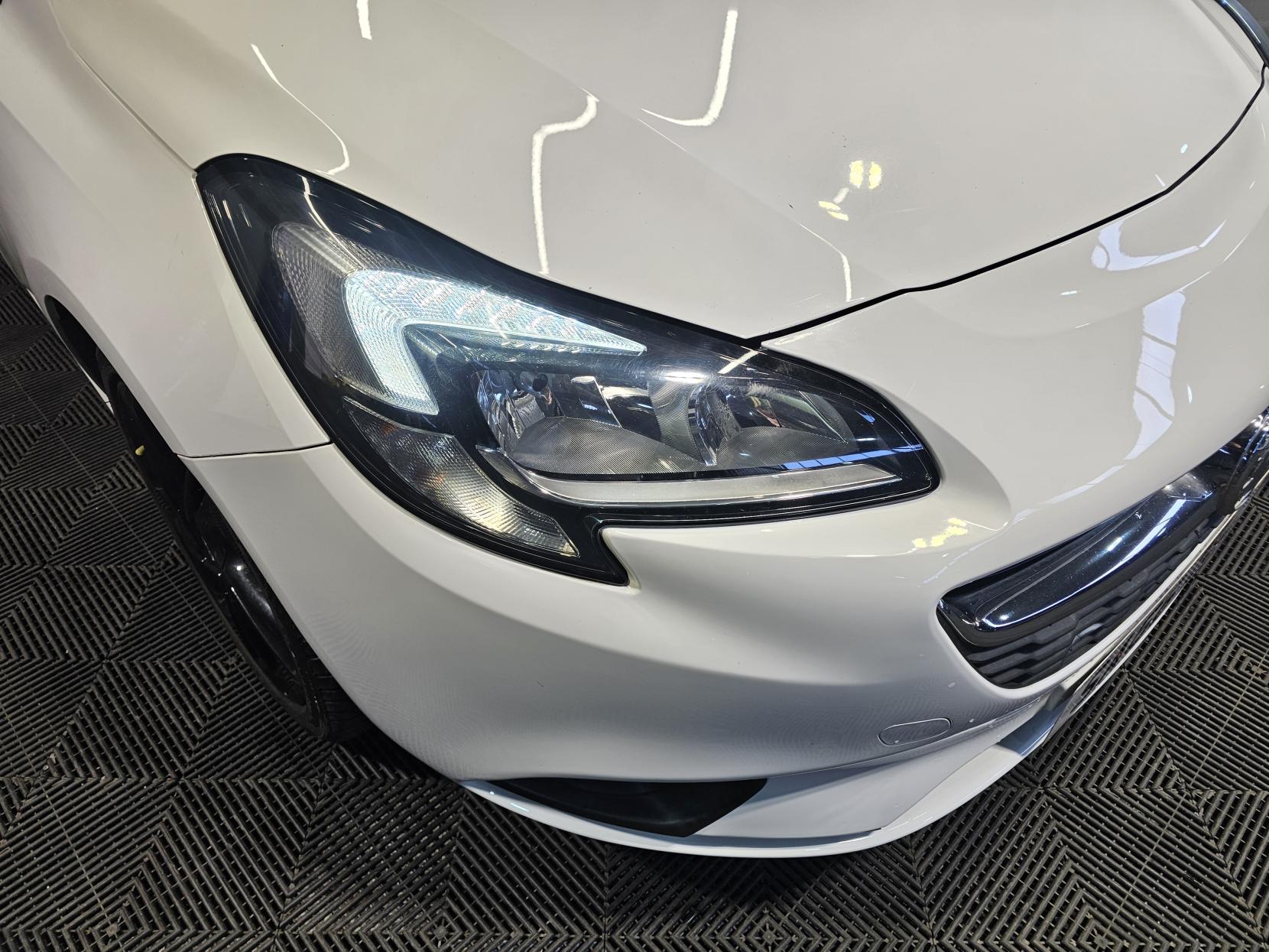 Vauxhall Corsa 1.4i ecoFLEX Limited Edition Hatchback 3dr Petrol Manual Euro 6 (75 ps)