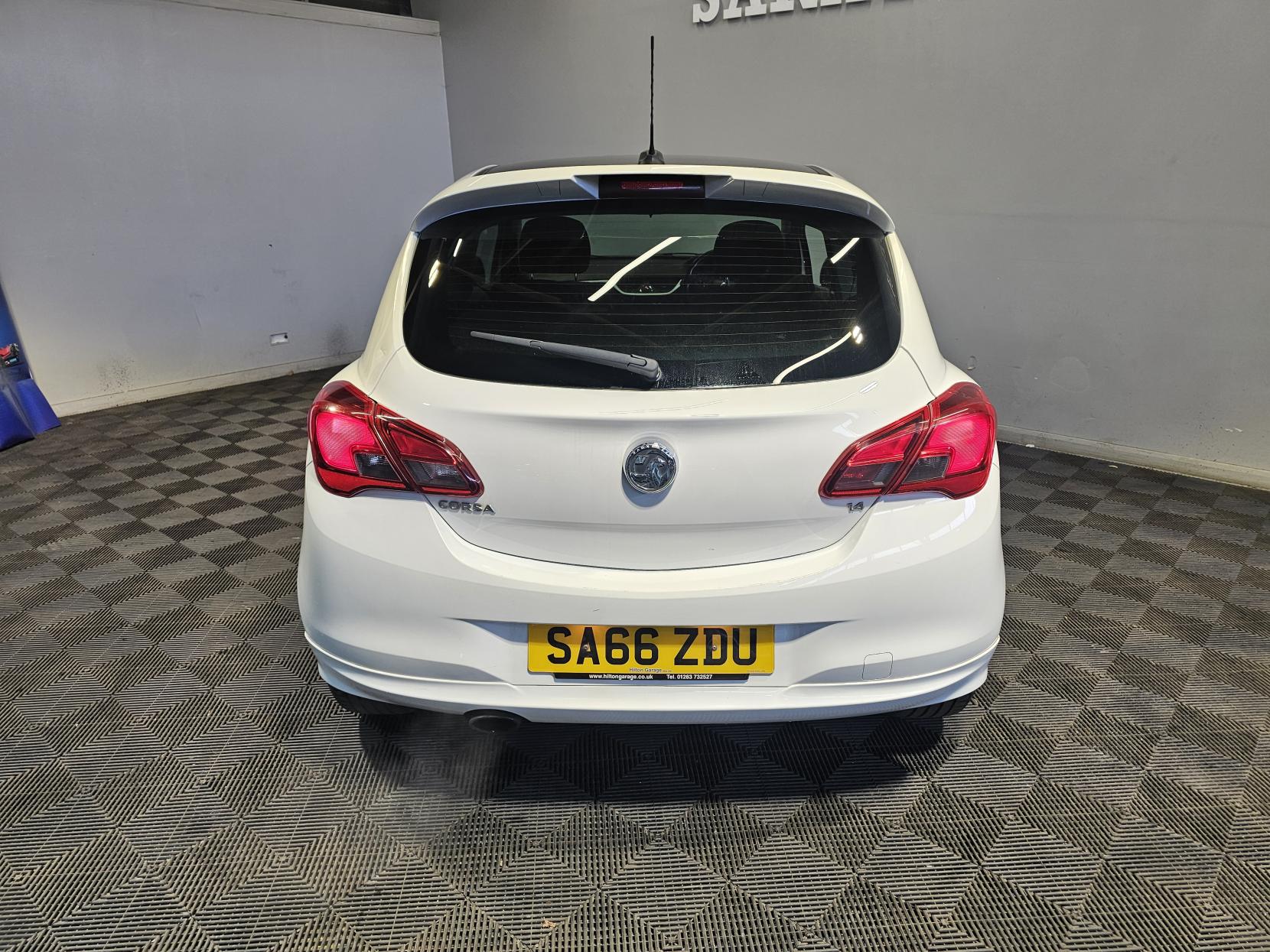 Vauxhall Corsa 1.4i ecoFLEX Limited Edition Hatchback 3dr Petrol Manual Euro 6 (75 ps)