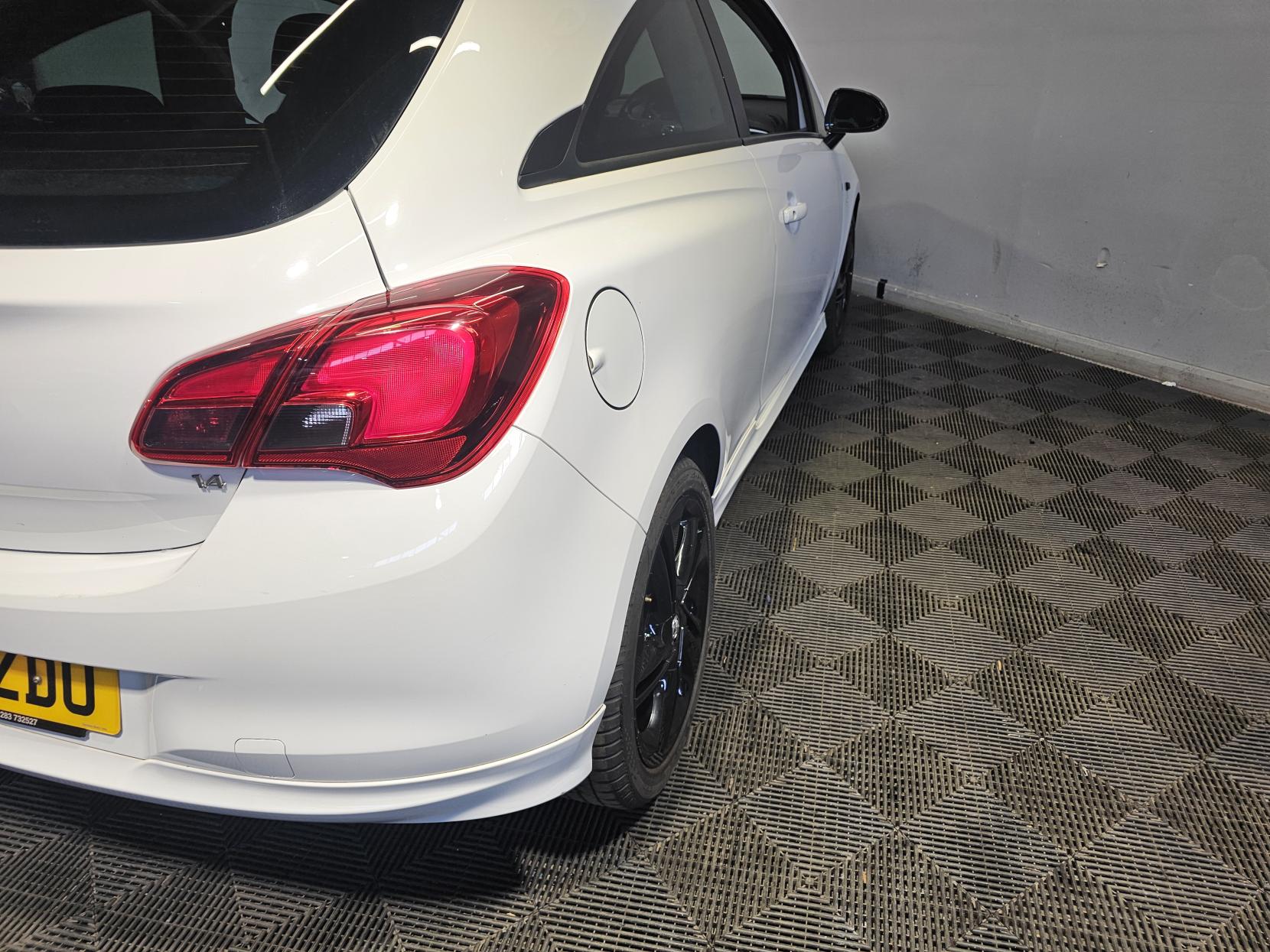 Vauxhall Corsa 1.4i ecoFLEX Limited Edition Hatchback 3dr Petrol Manual Euro 6 (75 ps)