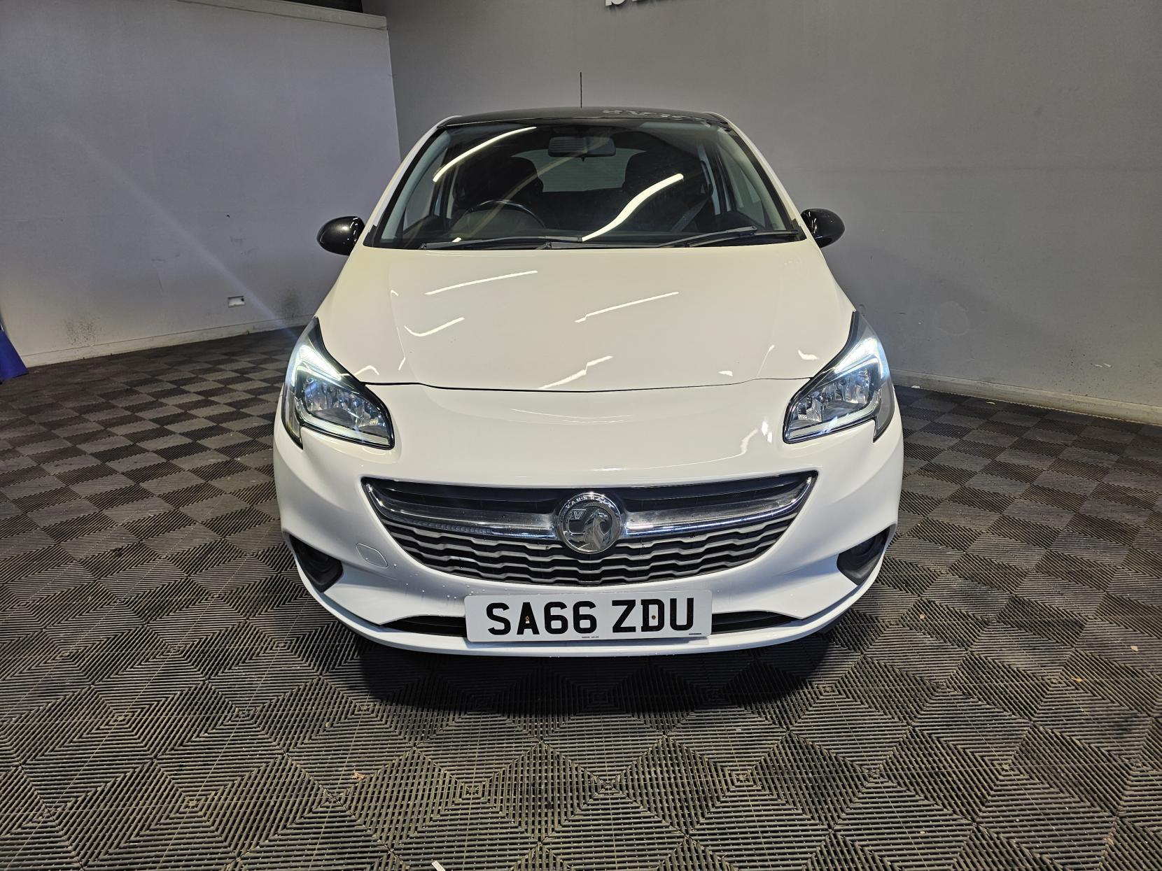 Vauxhall Corsa 1.4i ecoFLEX Limited Edition Hatchback 3dr Petrol Manual Euro 6 (75 ps)