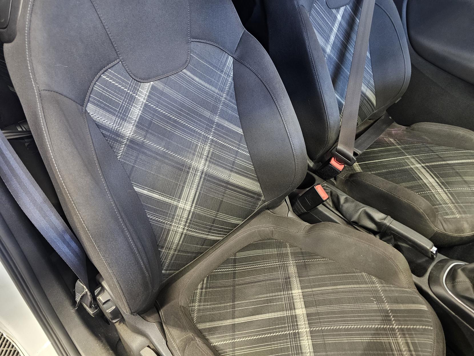 Vauxhall Corsa 1.4i ecoFLEX Limited Edition Hatchback 3dr Petrol Manual Euro 6 (75 ps)