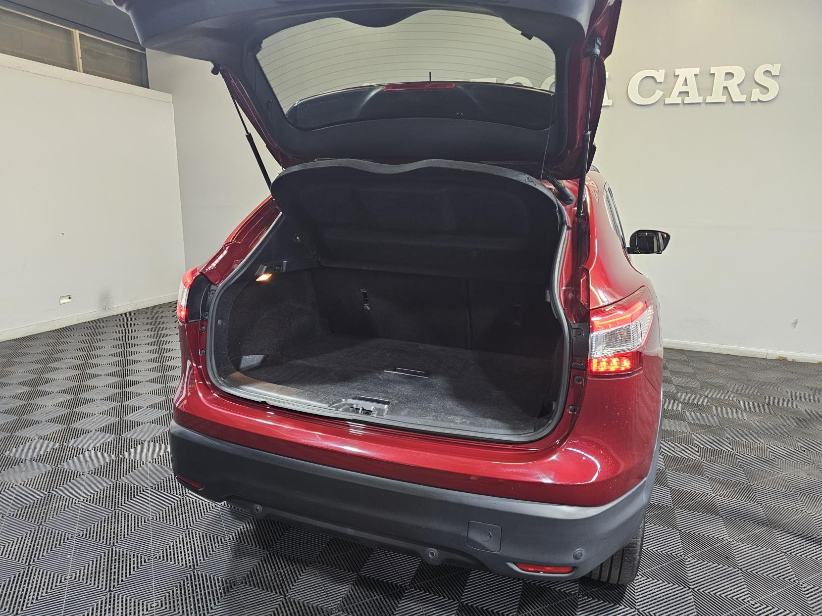 Nissan Qashqai 1.5 dCi n-tec+ SUV 5dr Diesel Manual 2WD Euro 6 (s/s) (110 ps)