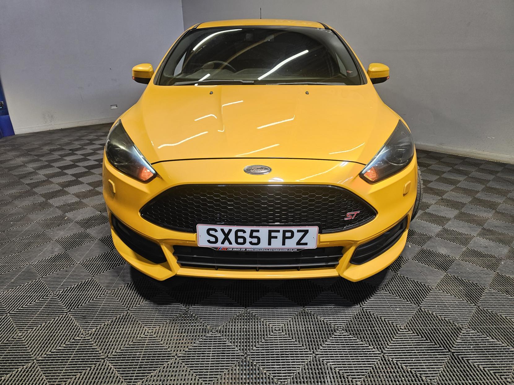 Ford Focus 2.0 TDCi ST-3 Hatchback 5dr Diesel Manual Euro 6 (s/s) (185 ps)