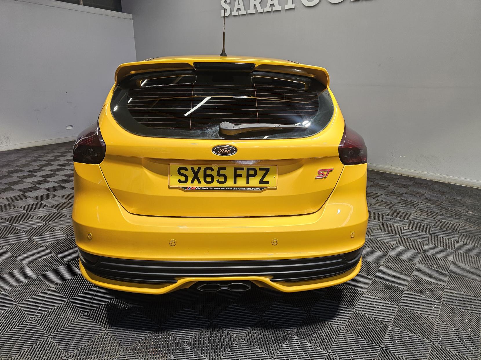 Ford Focus 2.0 TDCi ST-3 Hatchback 5dr Diesel Manual Euro 6 (s/s) (185 ps)