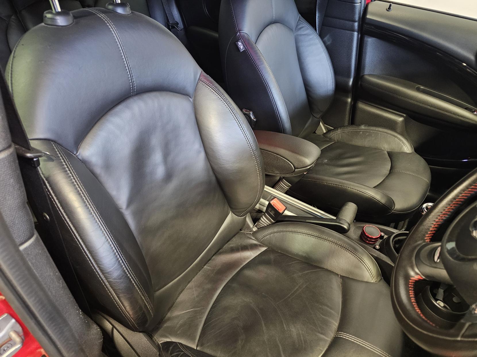 MINI Countryman 1.6 John Cooper Works SUV 5dr Petrol Manual ALL4 Euro 5 (s/s) (218 ps)