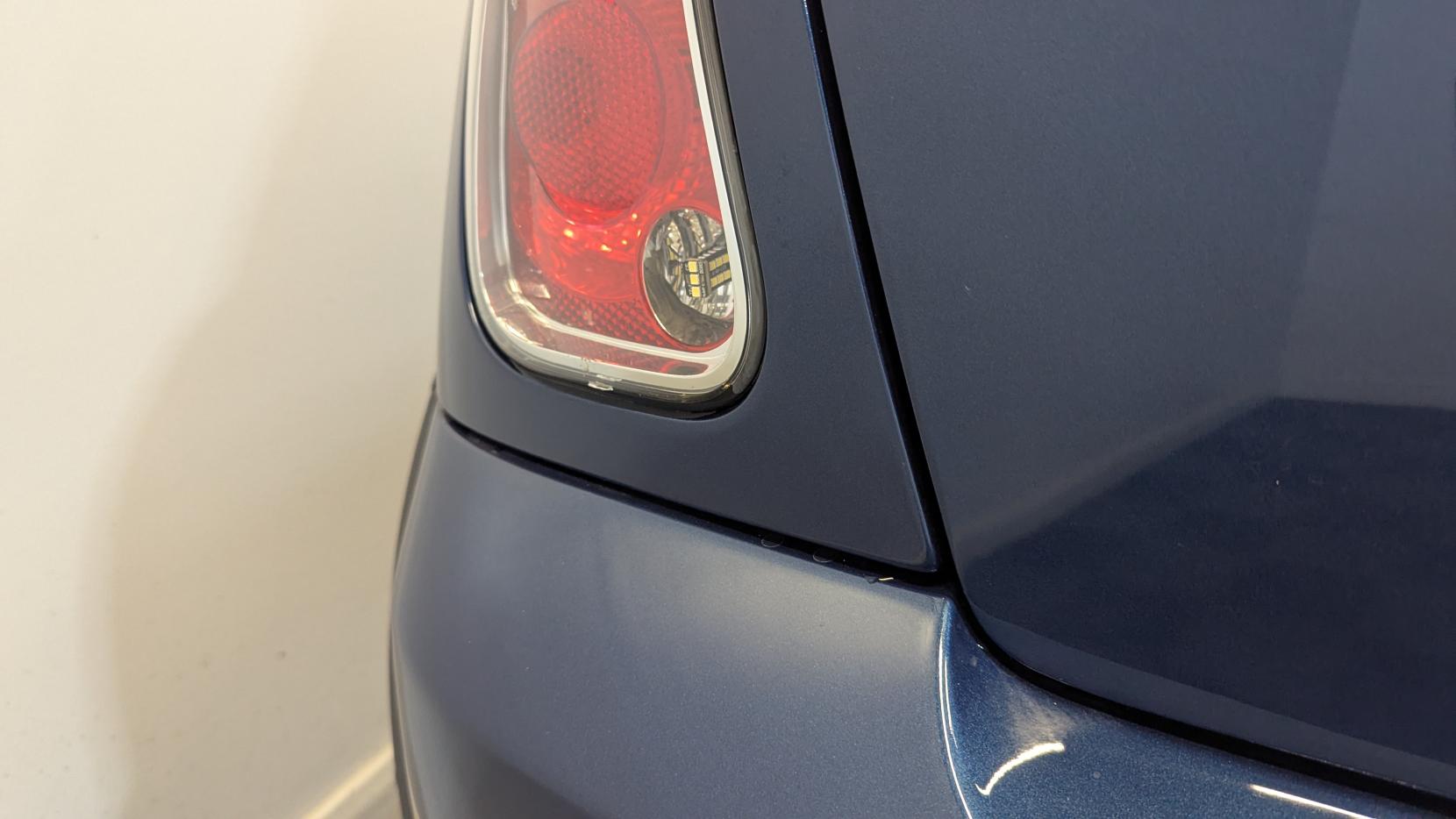 MINI Hatch 1.6 John Cooper Works Checkmate Hatchback 3dr Petrol Manual Euro 4 (210 bhp)