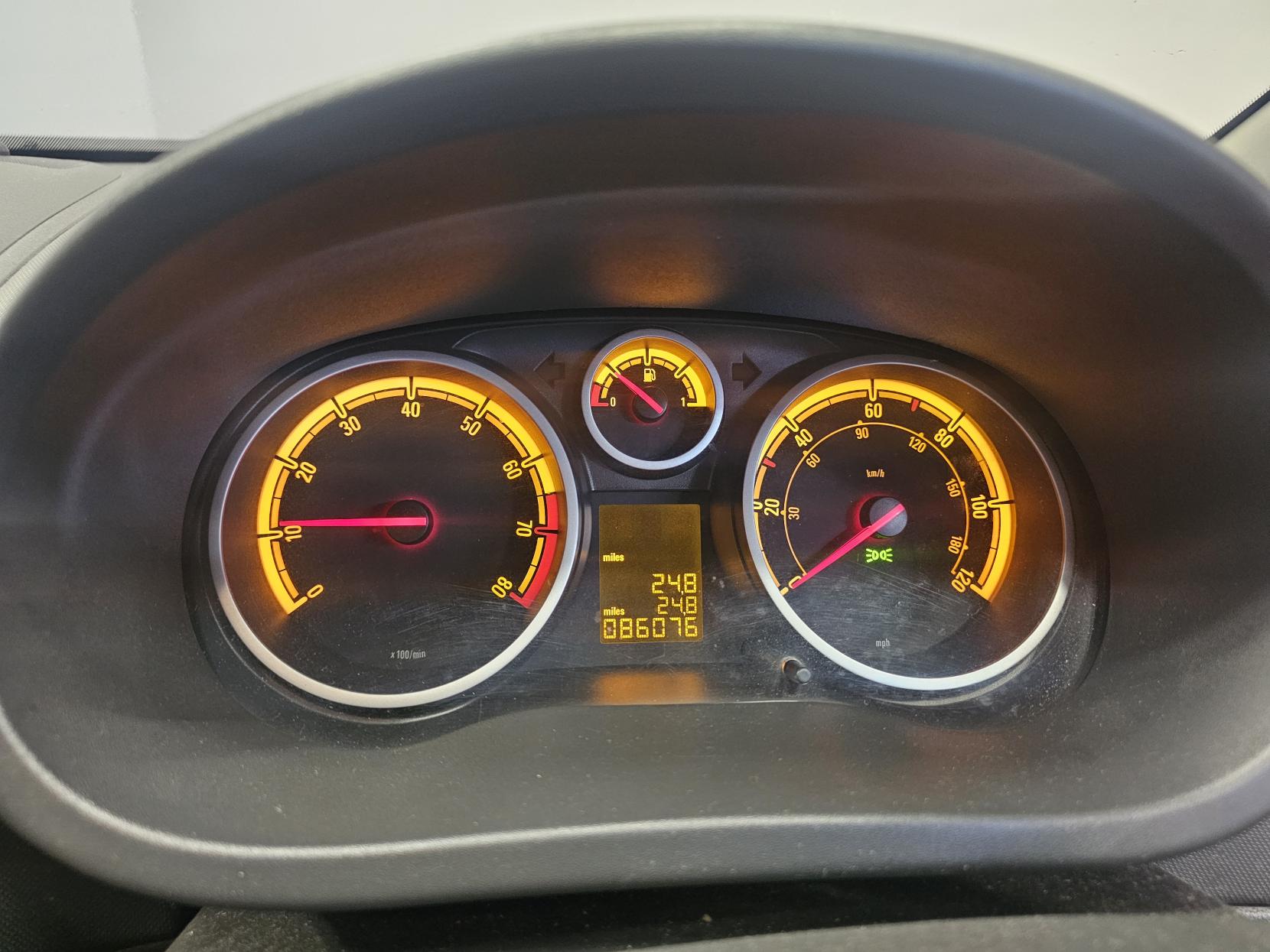 Vauxhall Corsa 1.2i 16v Limited Edition Hatchback 3dr Petrol Manual (a/c) (124 g/km, 84 bhp)