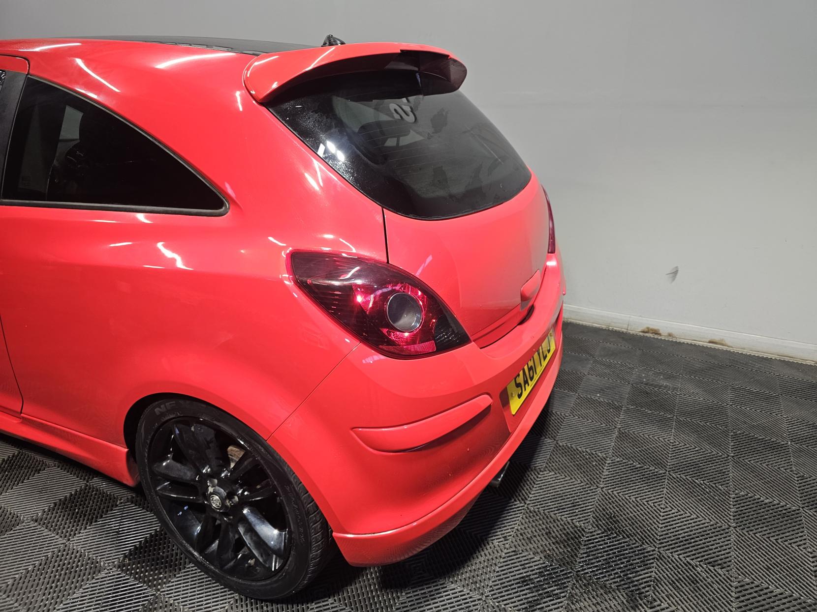 Vauxhall Corsa 1.2i 16v Limited Edition Hatchback 3dr Petrol Manual (a/c) (124 g/km, 84 bhp)