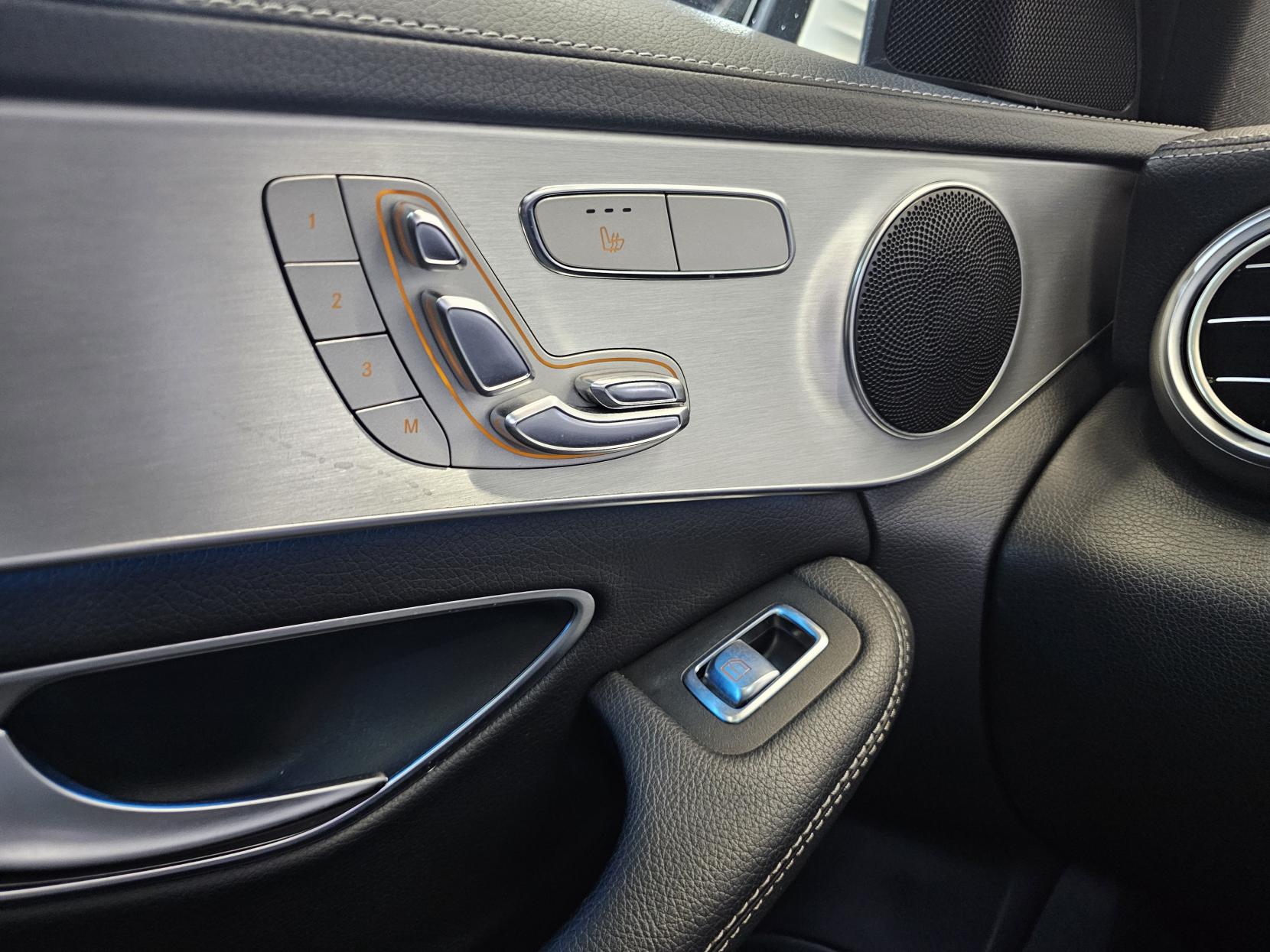 Mercedes-Benz C Class 2.1 C220 BlueTEC AMG Line Estate 5dr Diesel G-Tronic+ Euro 6 (s/s) (170 ps)