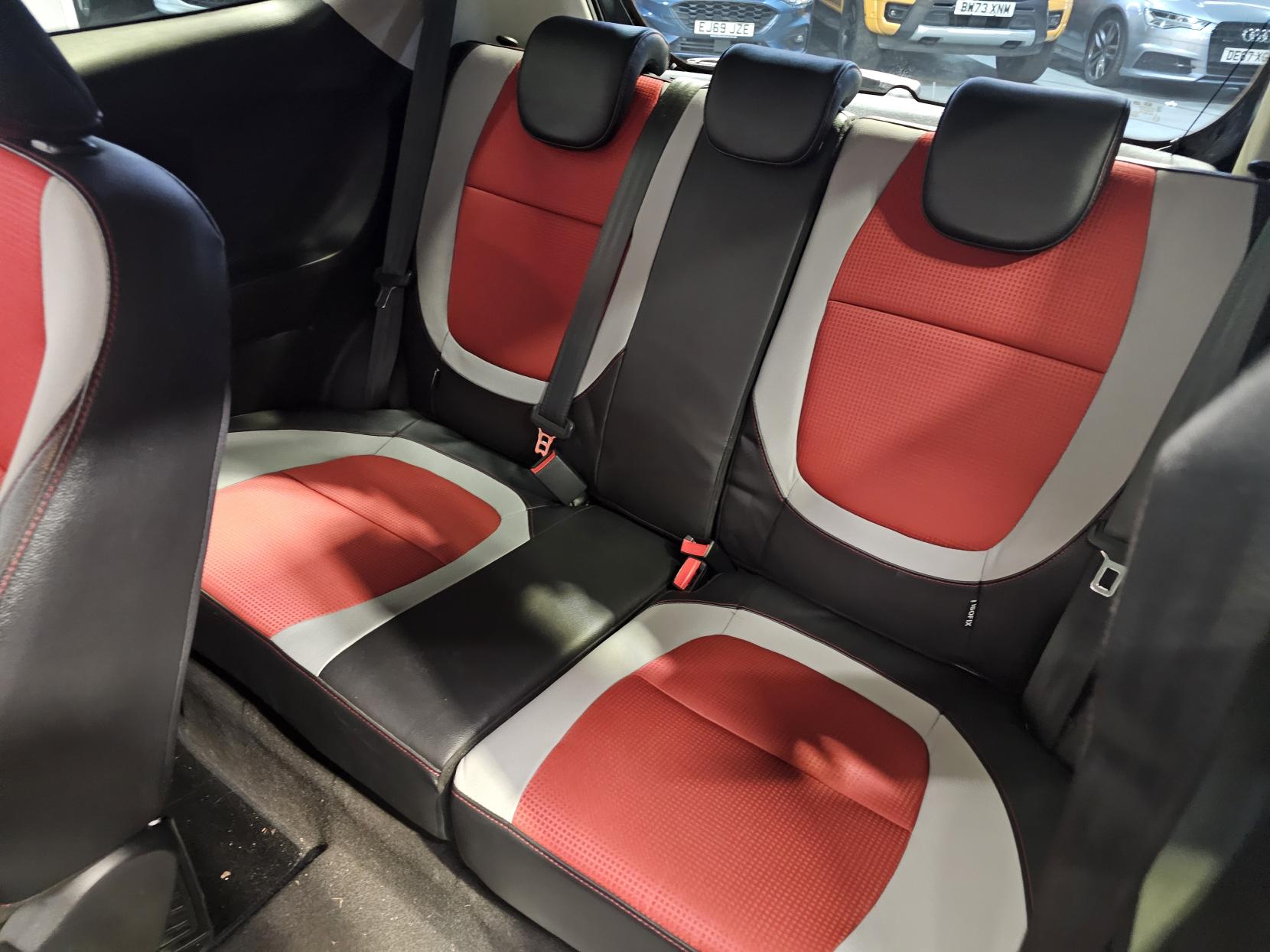 Kia Picanto 1.25 EcoDynamics Chilli Hatchback 3dr Petrol Manual Euro 6 (s/s) (84 bhp)