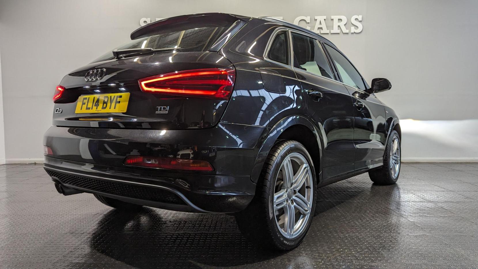 Audi Q3 2.0 TDI S line SUV 5dr Diesel S Tronic quattro Euro 5 (s/s) (177 ps)