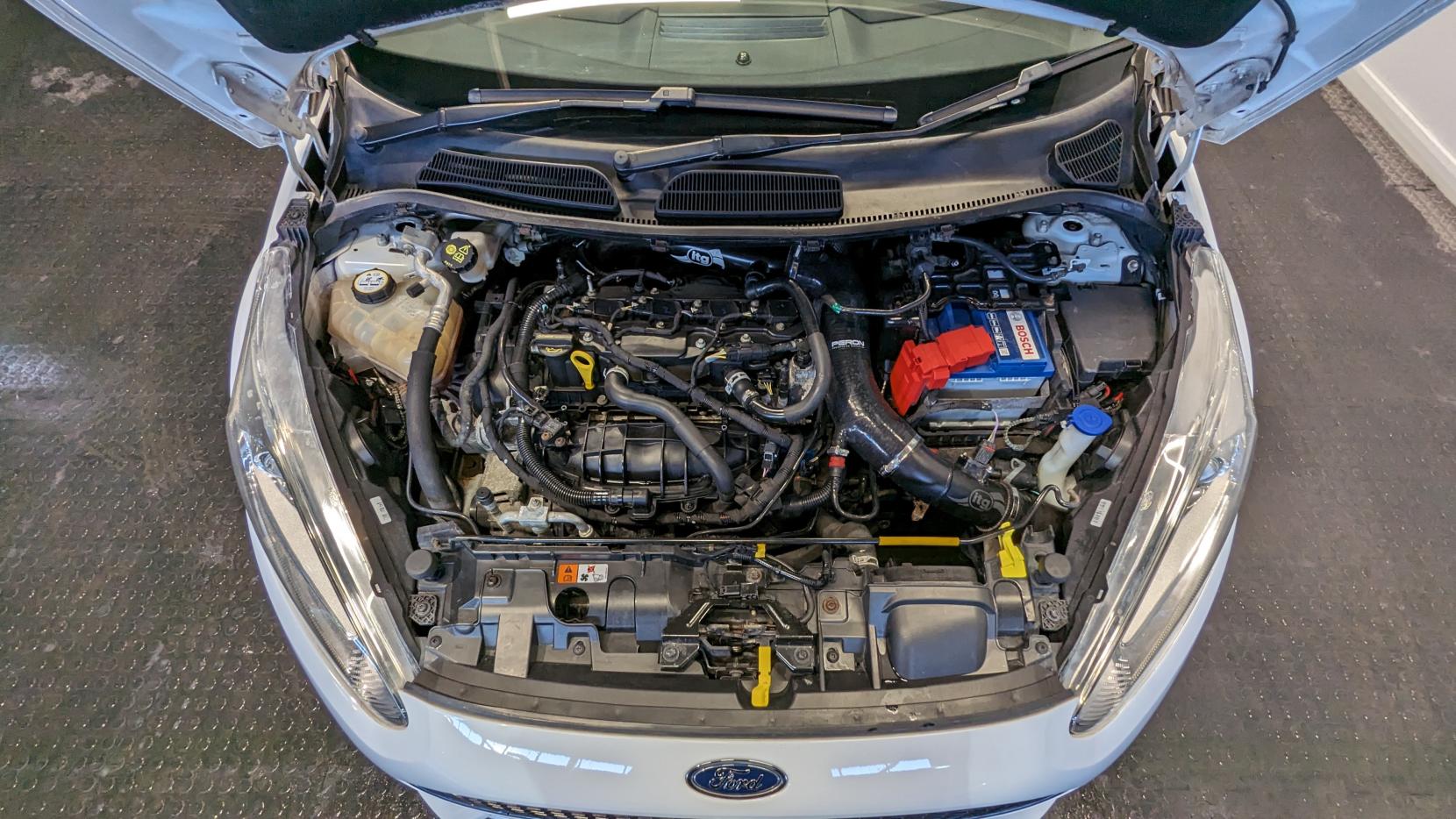 Ford Fiesta 1.6T EcoBoost ST-2 Hatchback 3dr Petrol Manual Euro 5 (182 ps)