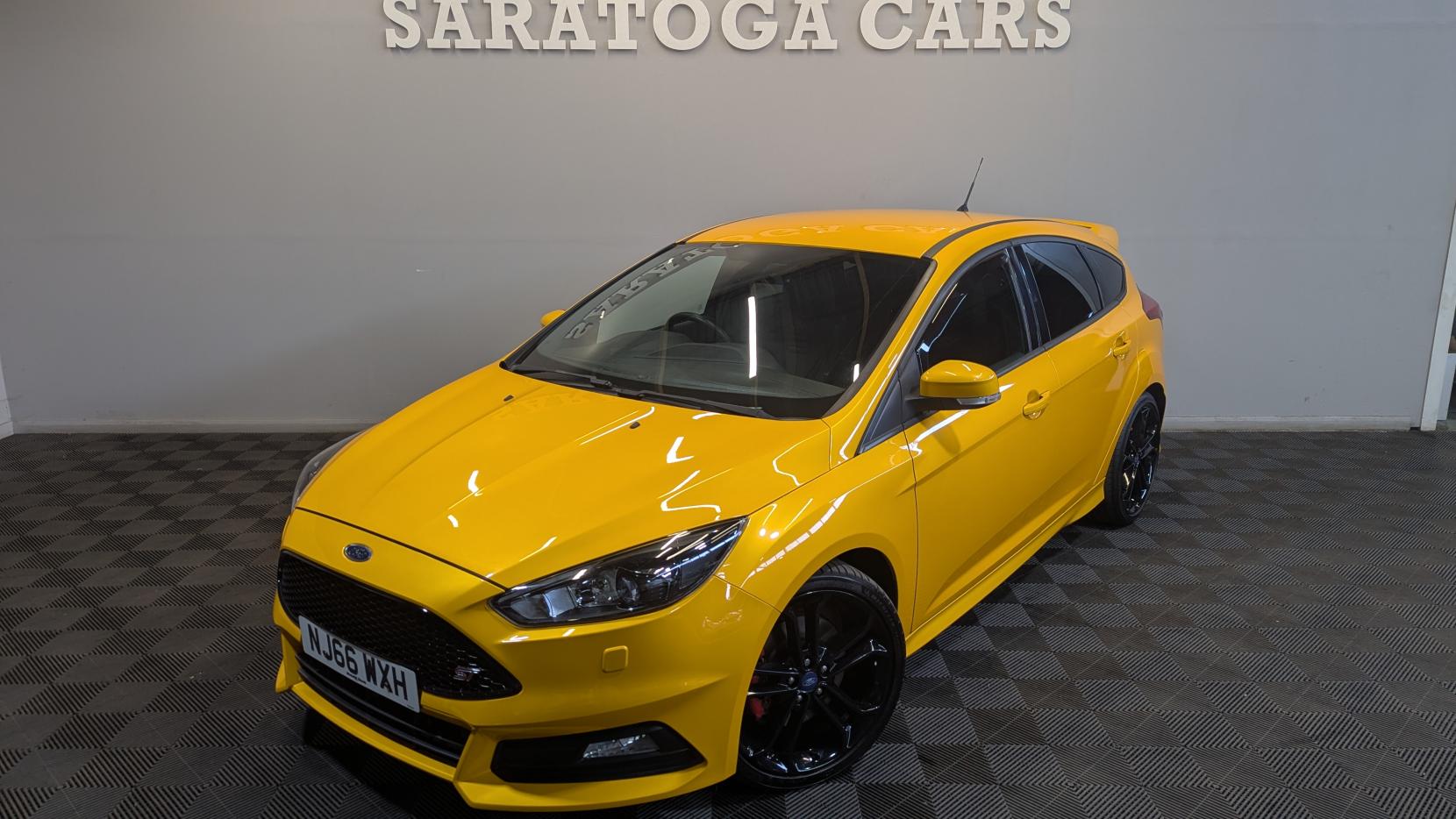 Ford Focus 2.0 TDCi ST-3 Hatchback 5dr Diesel Manual Euro 6 (s/s) (185 ps)