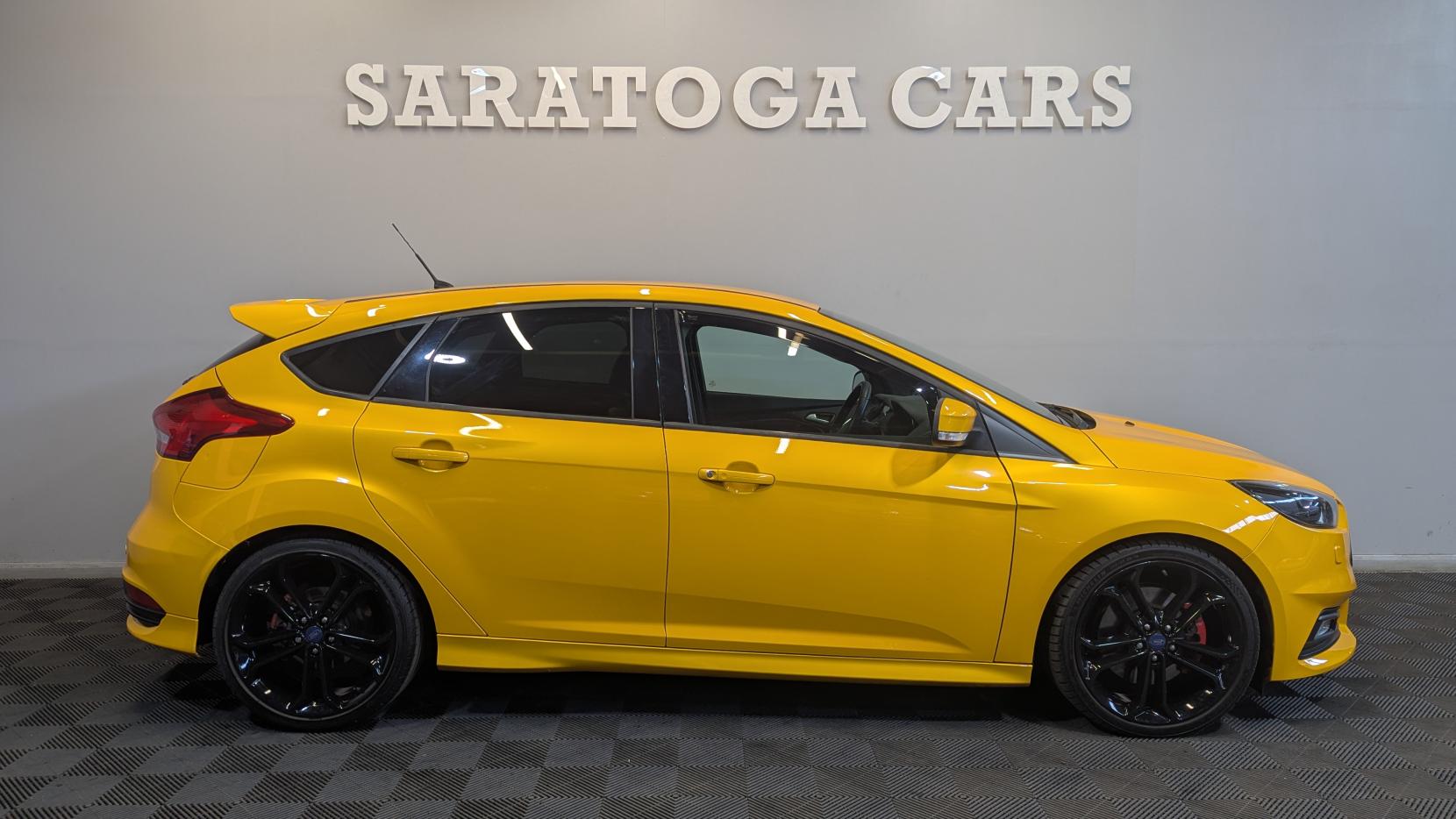 Ford Focus 2.0 TDCi ST-3 Hatchback 5dr Diesel Manual Euro 6 (s/s) (185 ps)