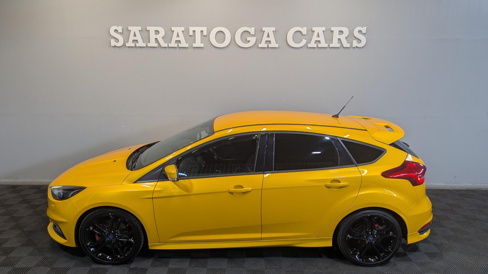 Ford Focus 2.0 TDCi ST-3 Hatchback 5dr Diesel Manual Euro 6 (s/s) (185 ps)