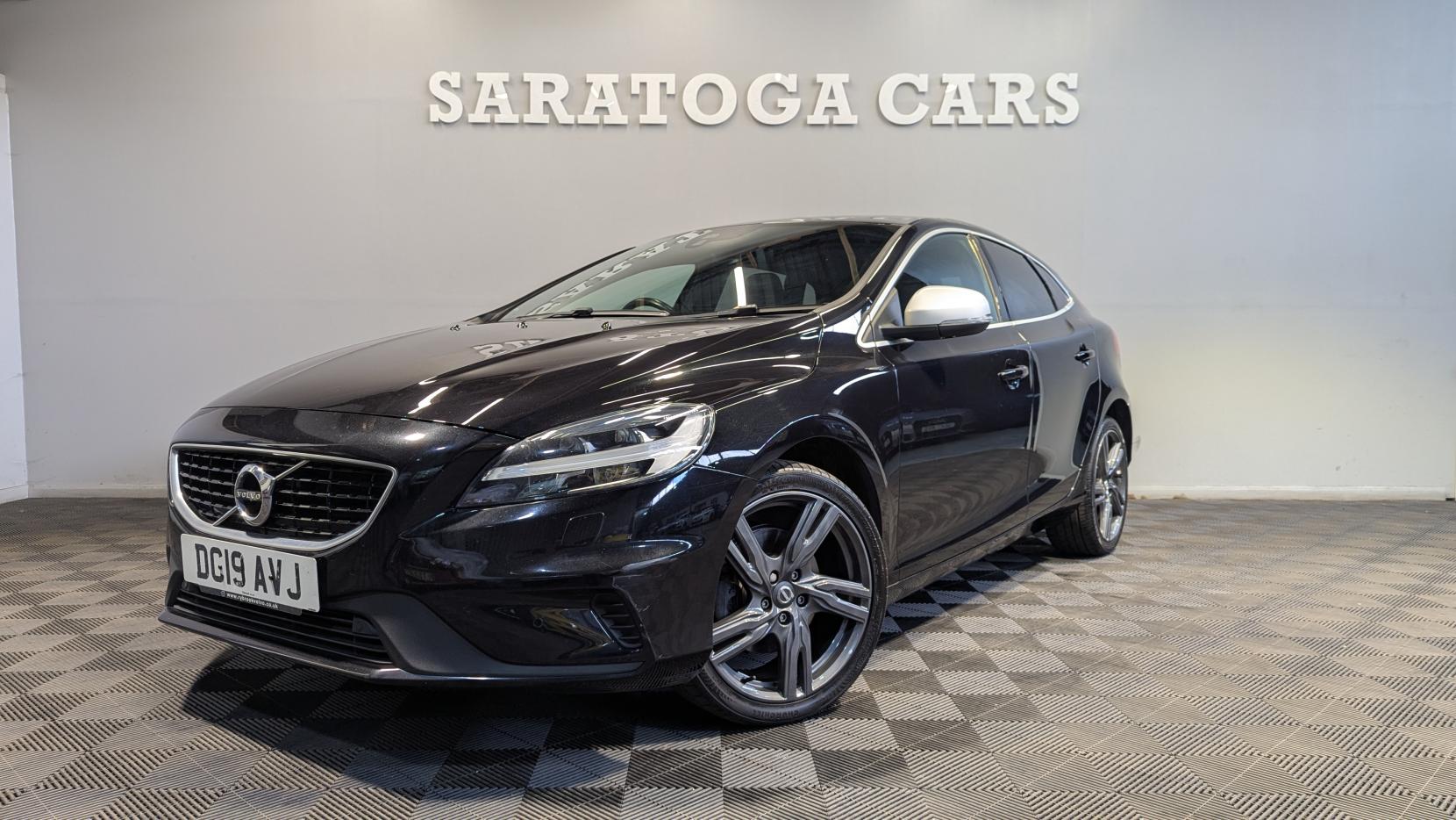 Volvo V40 2.0 T2 R-Design Edition Hatchback 5dr Petrol Manual Euro 6 (s/s) (122 ps)