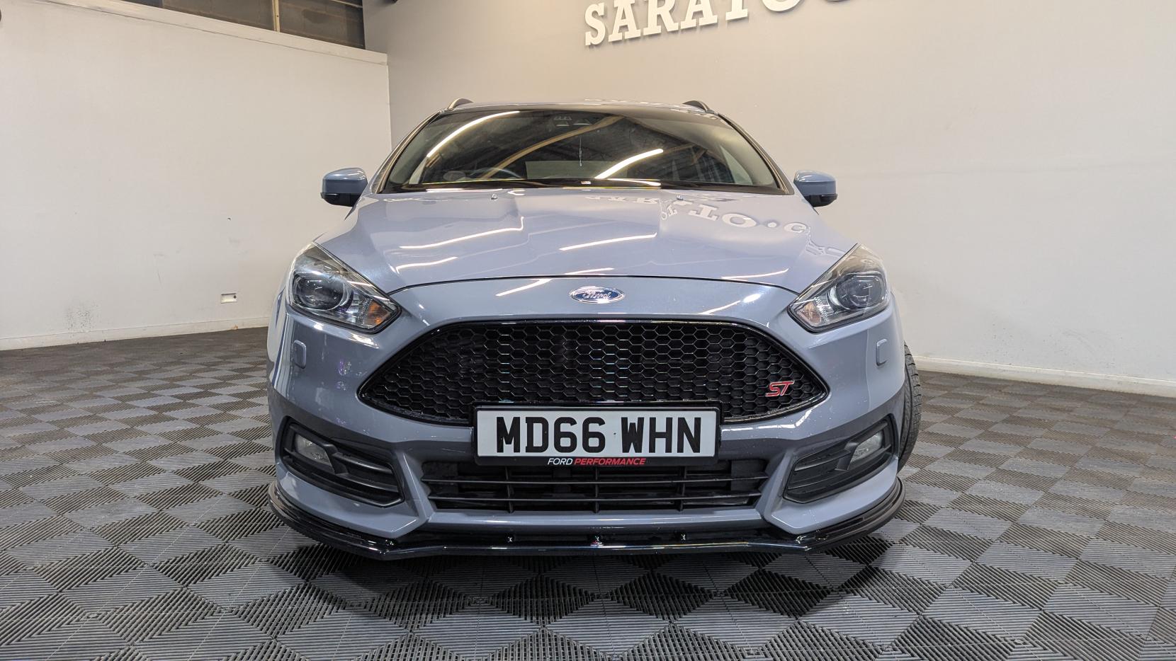 Ford Focus 2.0 TDCi ST-3 Estate 5dr Diesel Manual Euro 6 (s/s) (185 ps)