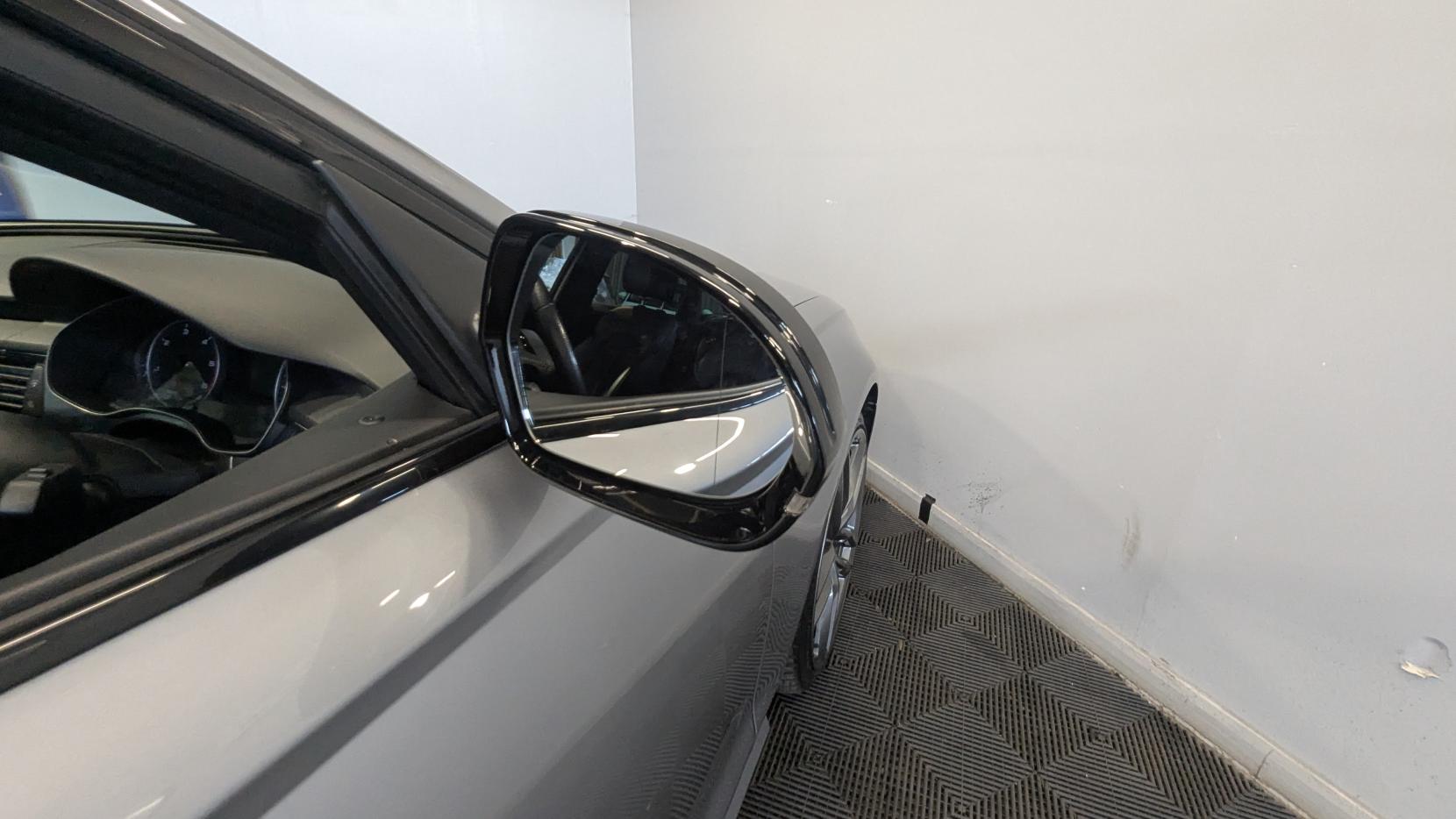 Audi A6 Saloon 2.0 TDI Black Edition Saloon 4dr Diesel S Tronic quattro Euro 6 (s/s) (190 ps)