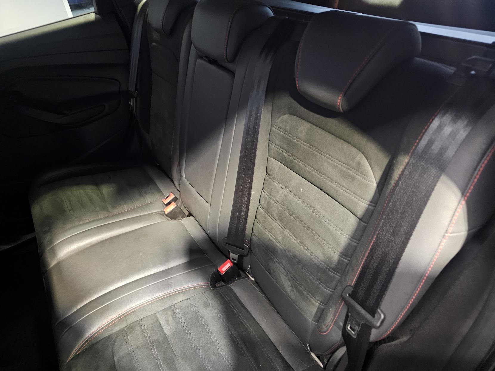 Ford Kuga 2.0 TDCi EcoBlue ST-Line SUV 5dr Diesel Manual Euro 6 (s/s) (150 ps)