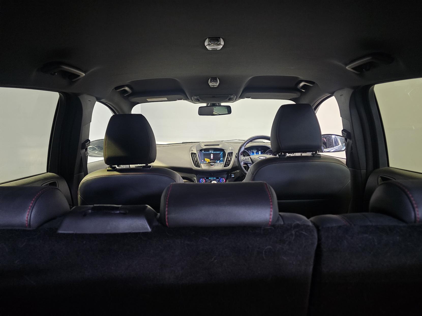 Ford Kuga 2.0 TDCi EcoBlue ST-Line SUV 5dr Diesel Manual Euro 6 (s/s) (150 ps)