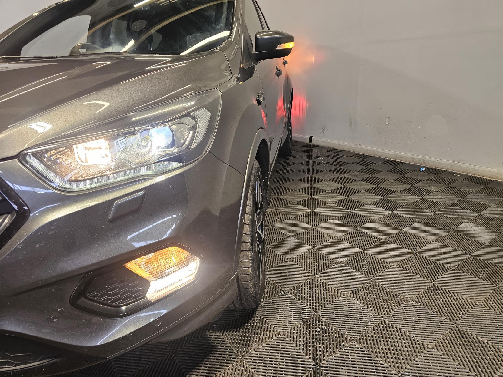 Ford Kuga 2.0 TDCi EcoBlue ST-Line SUV 5dr Diesel Manual Euro 6 (s/s) (150 ps)