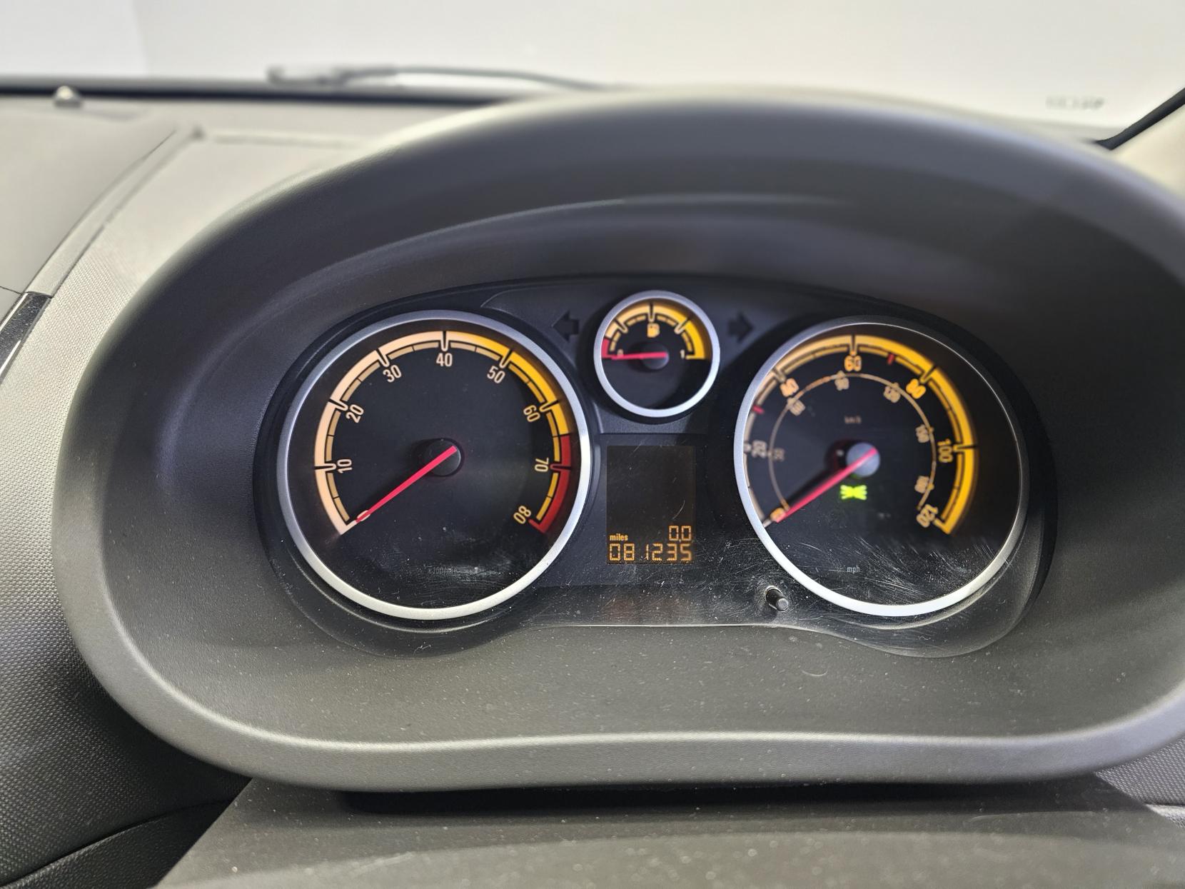 Vauxhall Corsa 1.2 16V Limited Edition Hatchback 3dr Petrol Manual Euro 5 (85 ps)