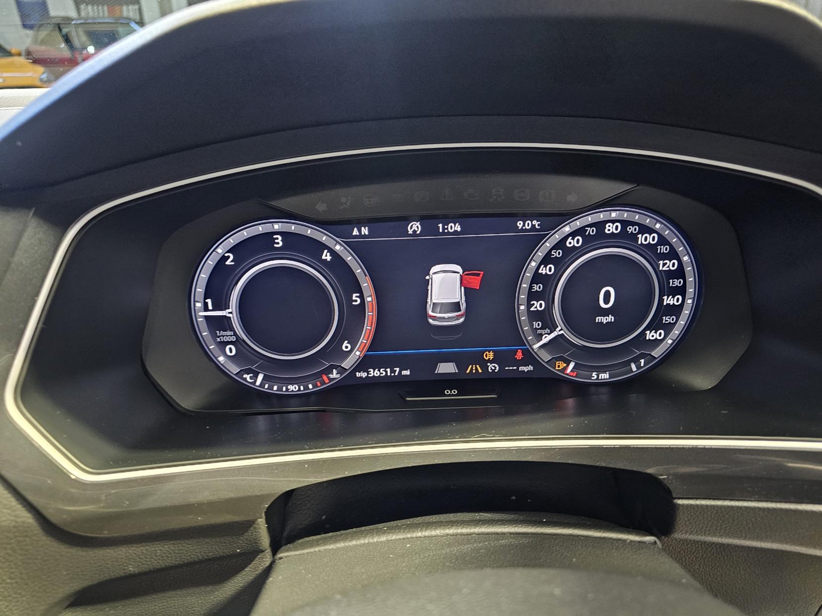 Volkswagen Tiguan 2.0 TDI R-Line SUV 5dr Diesel Manual Euro 6 (s/s) (150 ps)